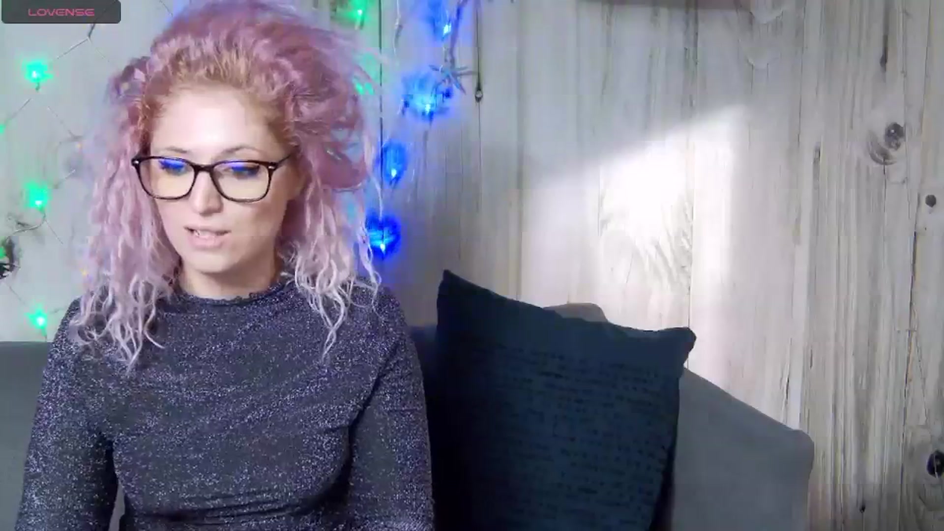 Gallery image thumbnail from SassyKate's myfreecams stream on, 12/22/2023, 13:12 image 6 of 20
