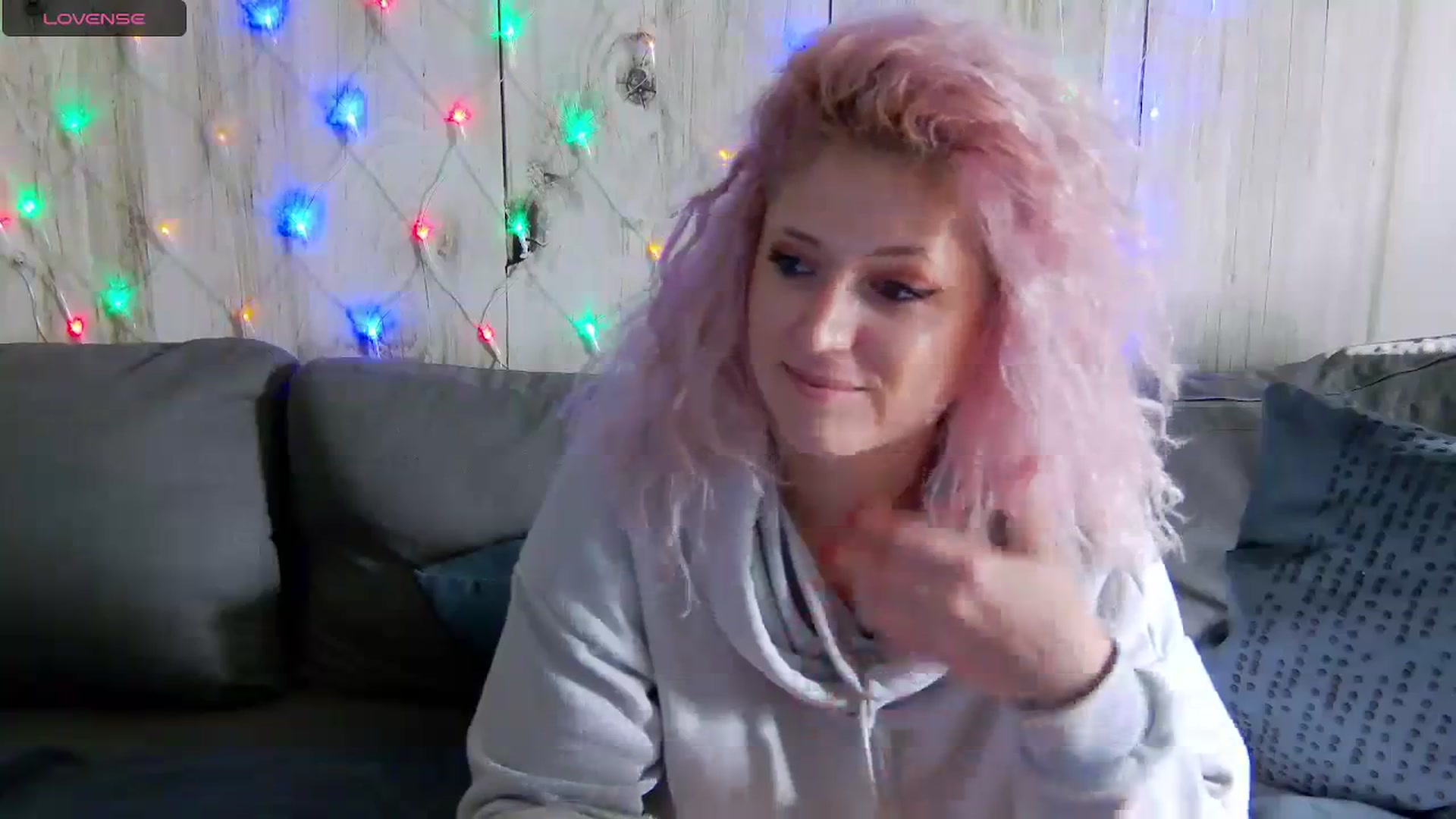 Gallery image thumbnail from SassyKate's myfreecams stream on, 01/02/2024, 13:32 image 9 of 20