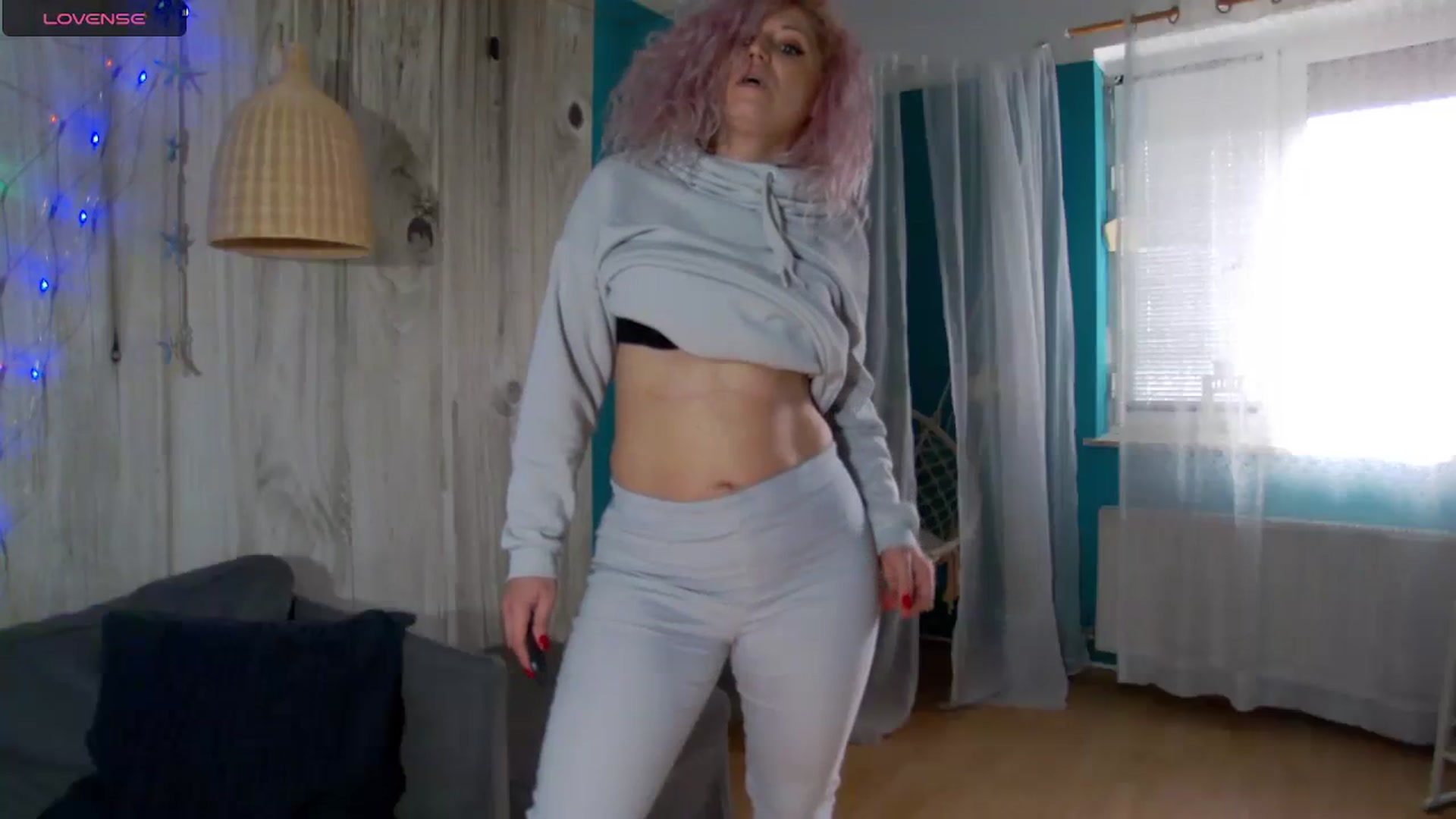 Gallery image thumbnail from SassyKate's myfreecams stream on, 01/02/2024, 13:32 image 3 of 20