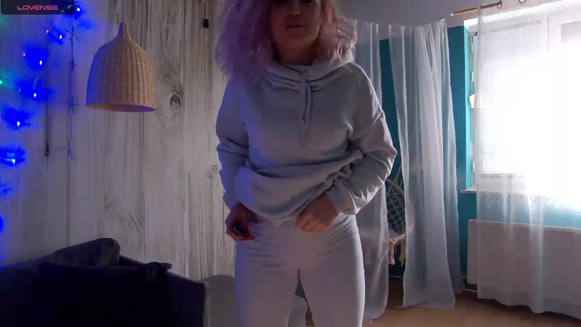 Gallery image thumbnail from SassyKate's myfreecams stream on, 01/02/2024, 13:32 image 2 of 20
