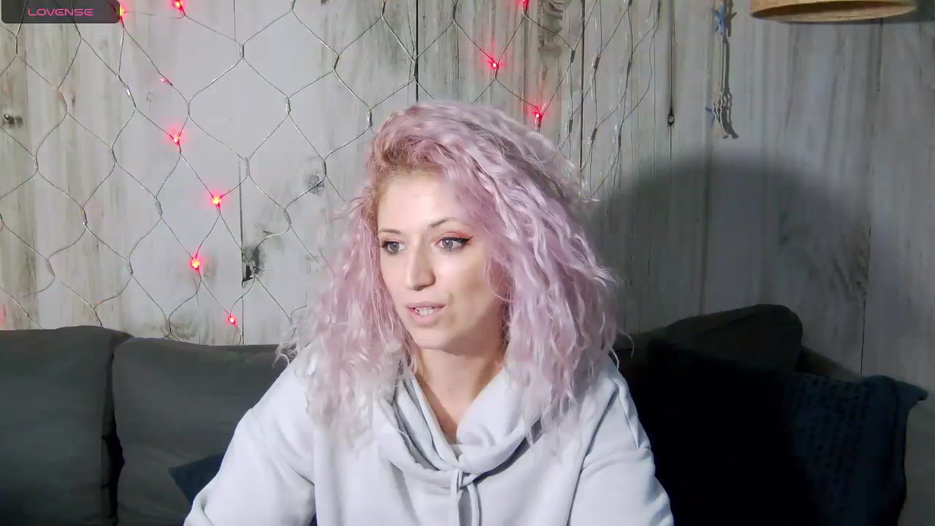 Gallery image thumbnail from SassyKate's myfreecams stream on, 01/02/2024, 14:08 image 1 of 20