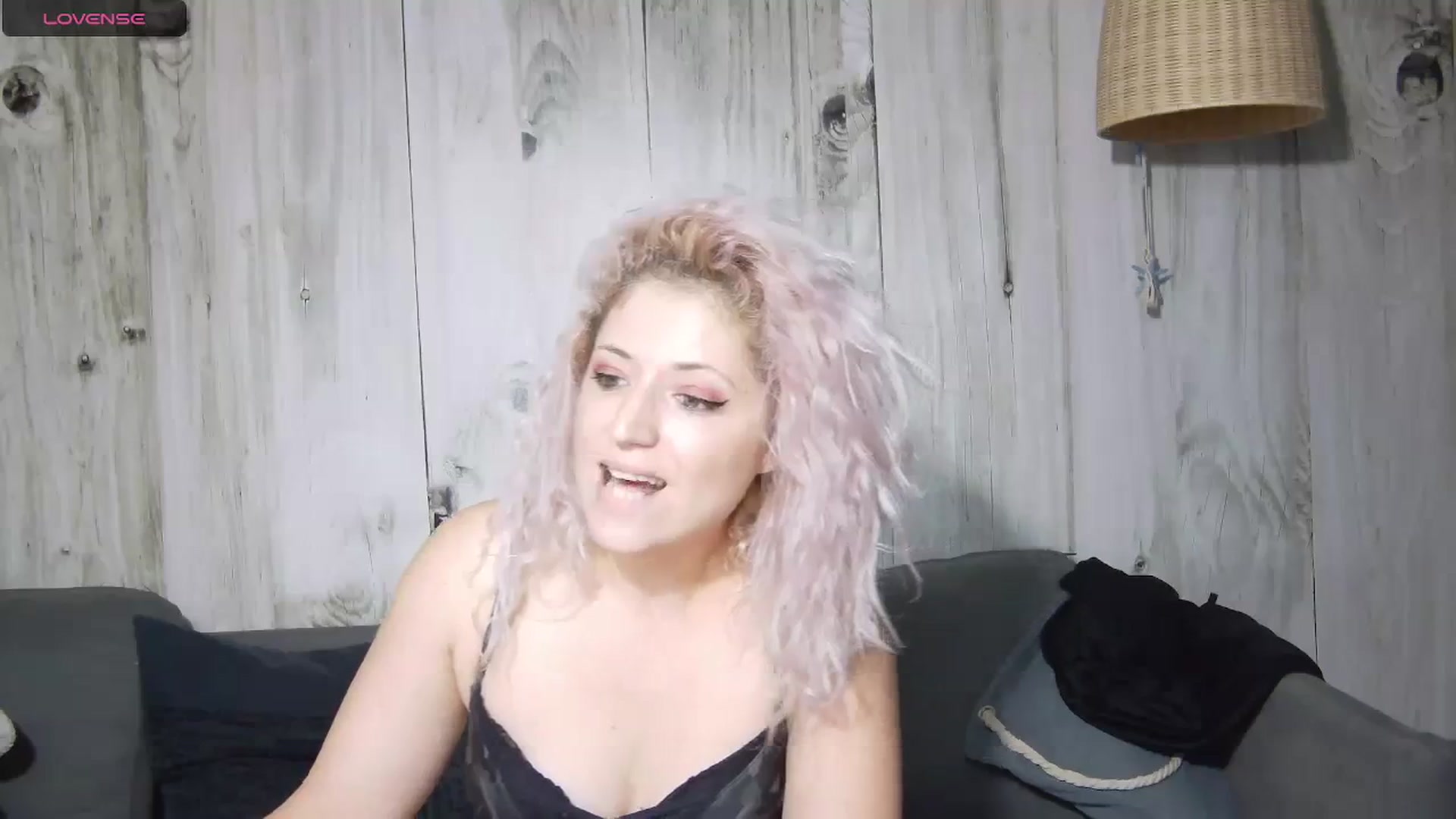 Gallery image thumbnail from SassyKate's myfreecams stream on, 01/24/2024, 15:00 image 16 of 20
