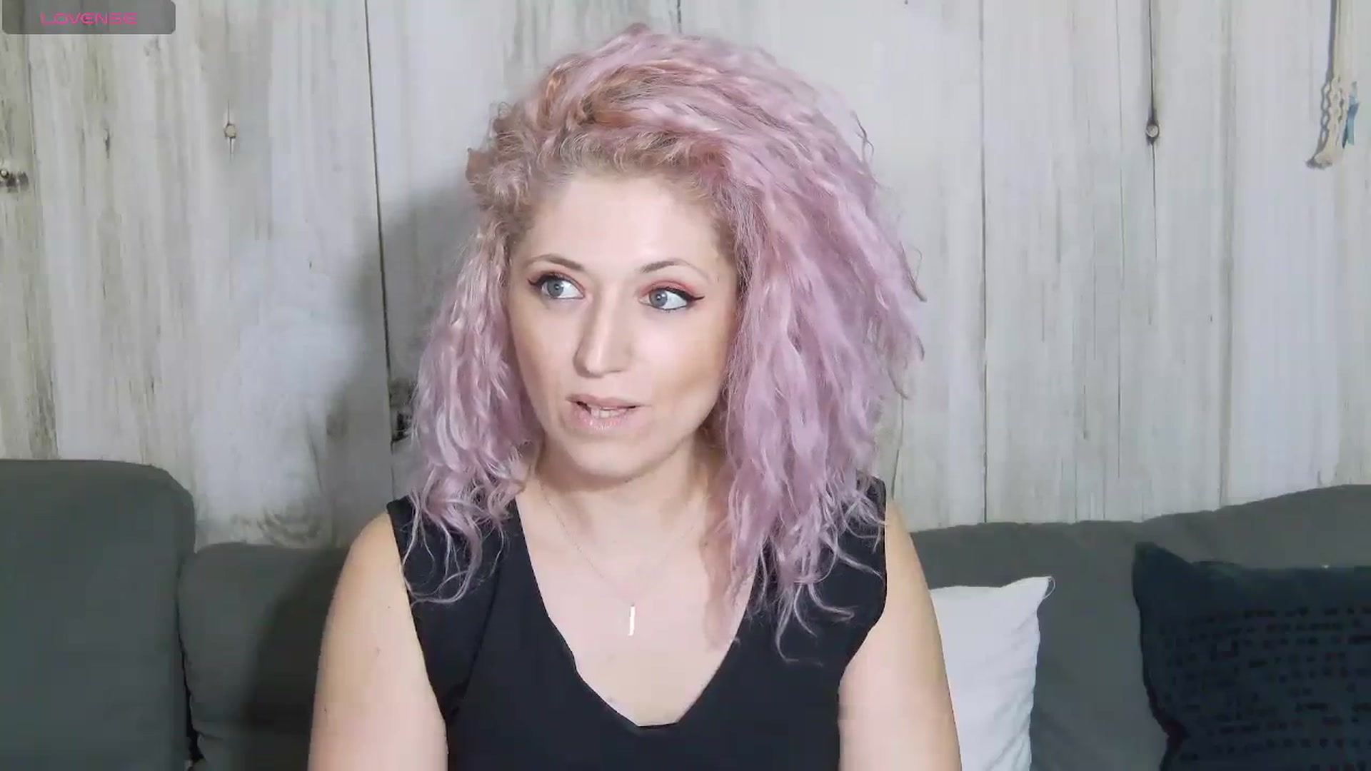 Gallery image thumbnail from SassyKate's myfreecams stream on, 02/19/2024, 17:48 image 9 of 20