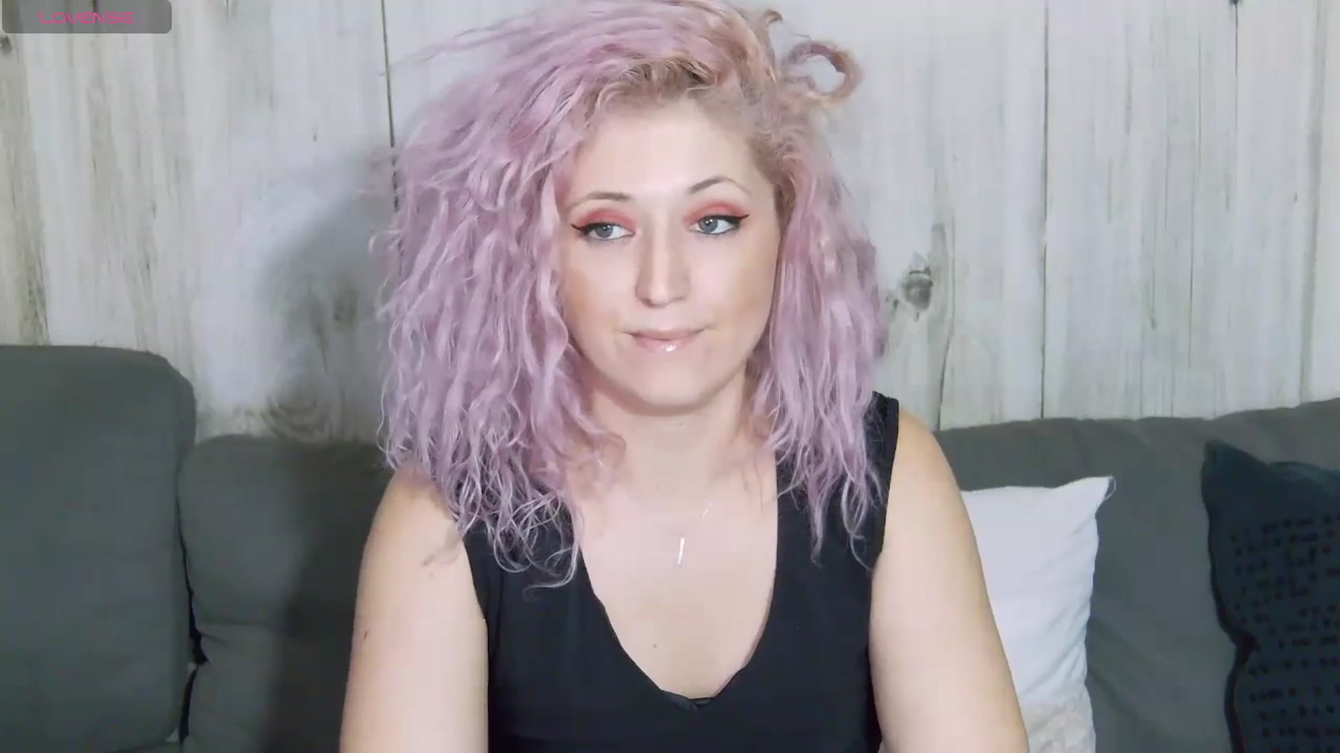 Gallery image thumbnail from SassyKate's myfreecams stream on, 02/19/2024, 17:48 image 18 of 20