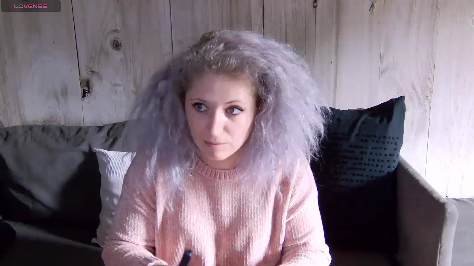 Gallery image thumbnail from SassyKate's myfreecams stream on, 03/27/2024, 13:10 image 20 of 20