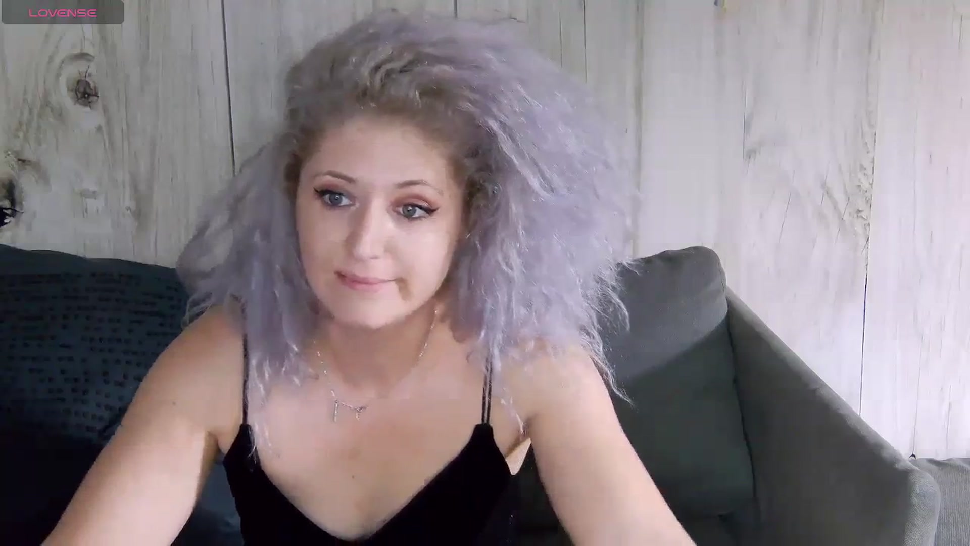 Gallery image thumbnail from SassyKate's myfreecams stream on, 03/27/2024, 13:10 image 18 of 20
