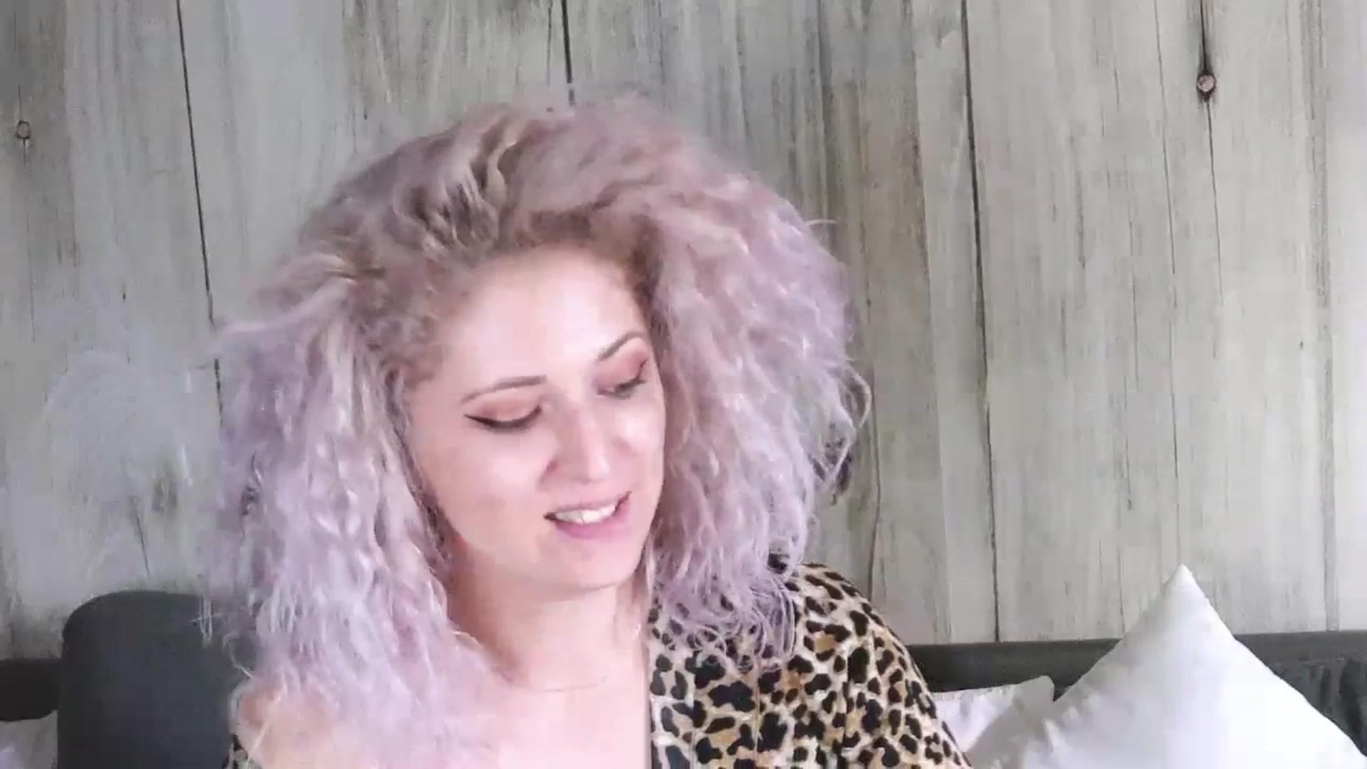 Gallery image thumbnail from SassyKate's myfreecams stream on, 05/14/2024, 15:25 image 13 of 20