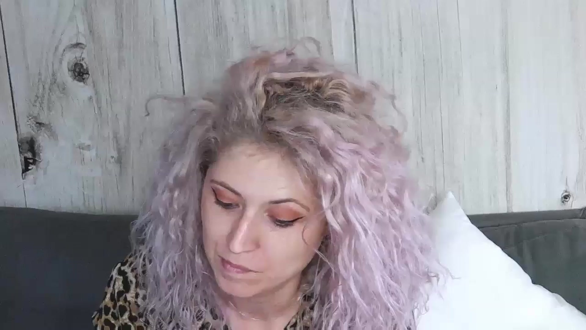 Gallery image thumbnail from SassyKate's myfreecams stream on, 05/14/2024, 15:25 image 19 of 20