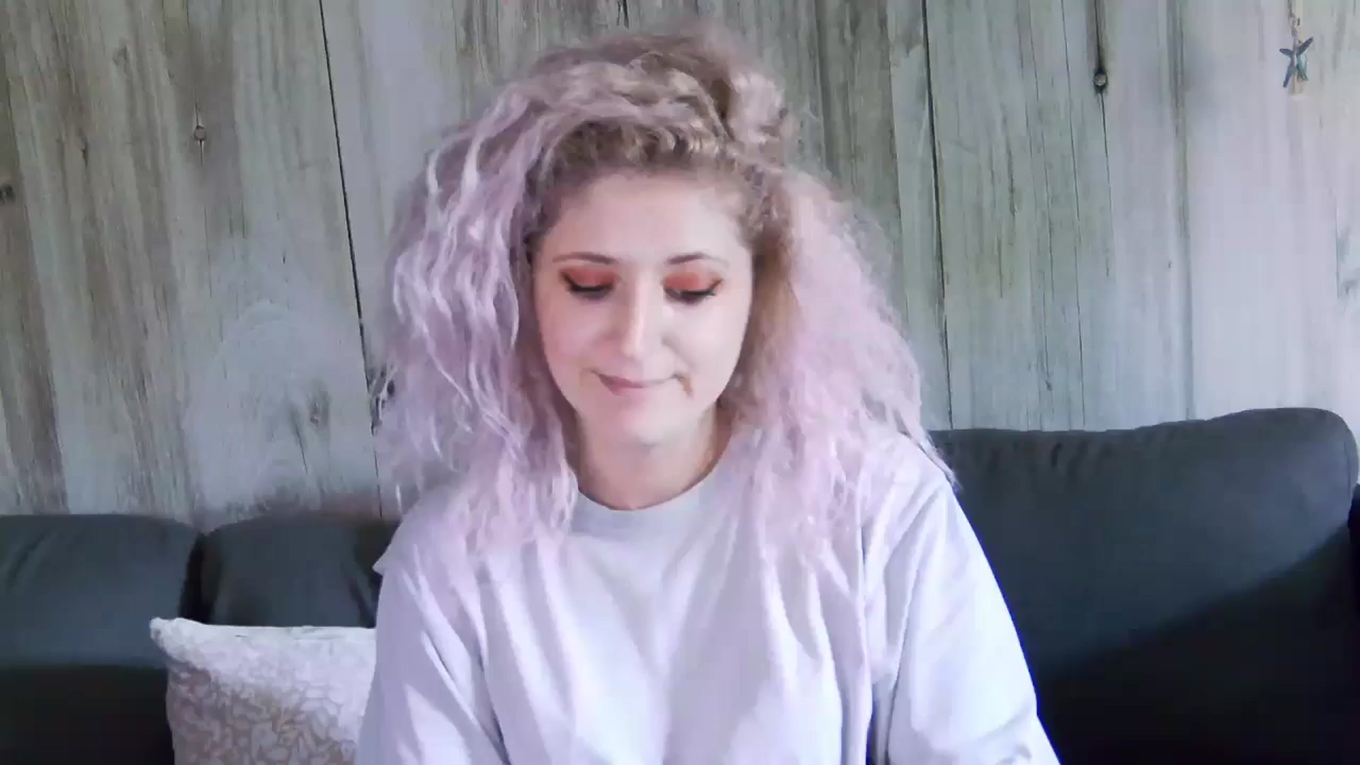 Gallery image thumbnail from SassyKate's myfreecams stream on, 05/26/2024, 12:36 image 16 of 20