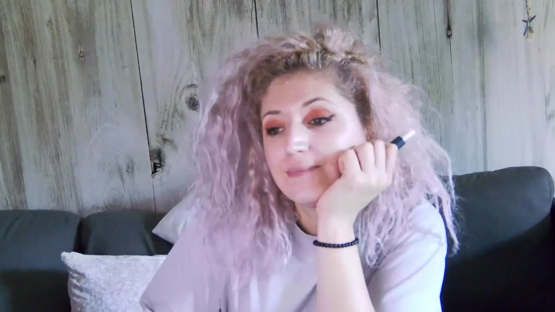 Gallery image thumbnail from SassyKate's myfreecams stream on, 05/26/2024, 12:36 image 9 of 20