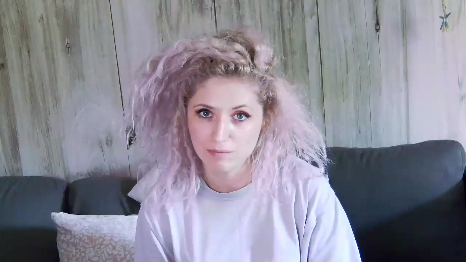 Gallery image thumbnail from SassyKate's myfreecams stream on, 05/26/2024, 12:36 image 5 of 20