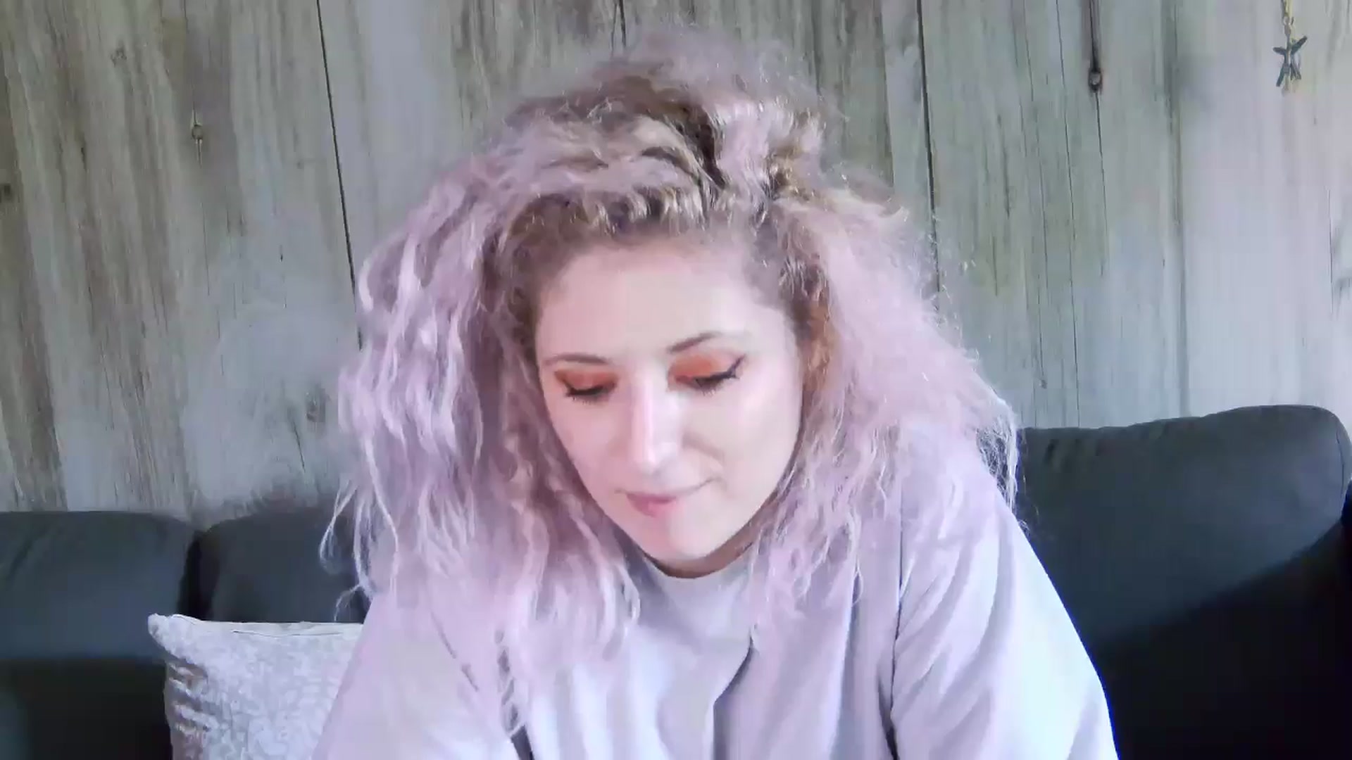 Gallery image thumbnail from SassyKate's myfreecams stream on, 05/26/2024, 12:36 image 7 of 20
