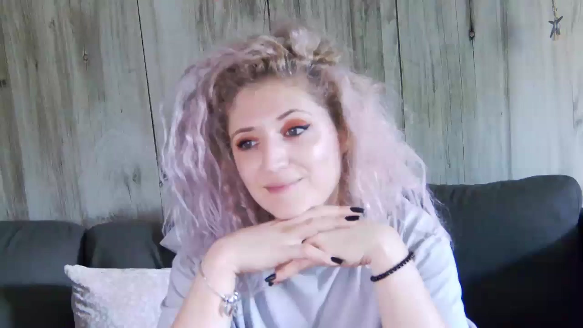 Gallery image thumbnail from SassyKate's myfreecams stream on, 05/26/2024, 12:36 image 19 of 20