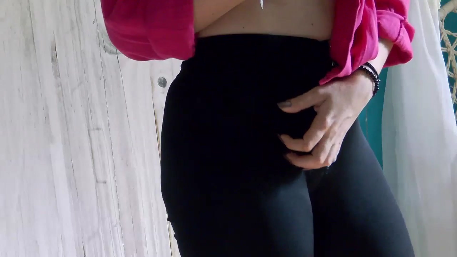 Gallery image thumbnail from SassyKate's myfreecams stream on, 06/01/2024, 12:29 image 6 of 20