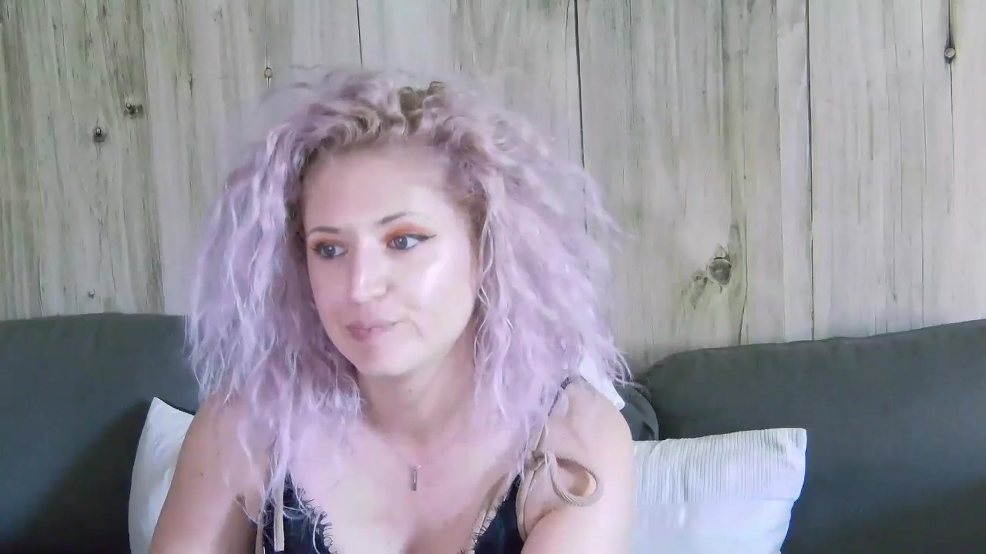 Gallery image thumbnail from SassyKate's myfreecams stream on, 06/16/2024, 09:26 image 6 of 20