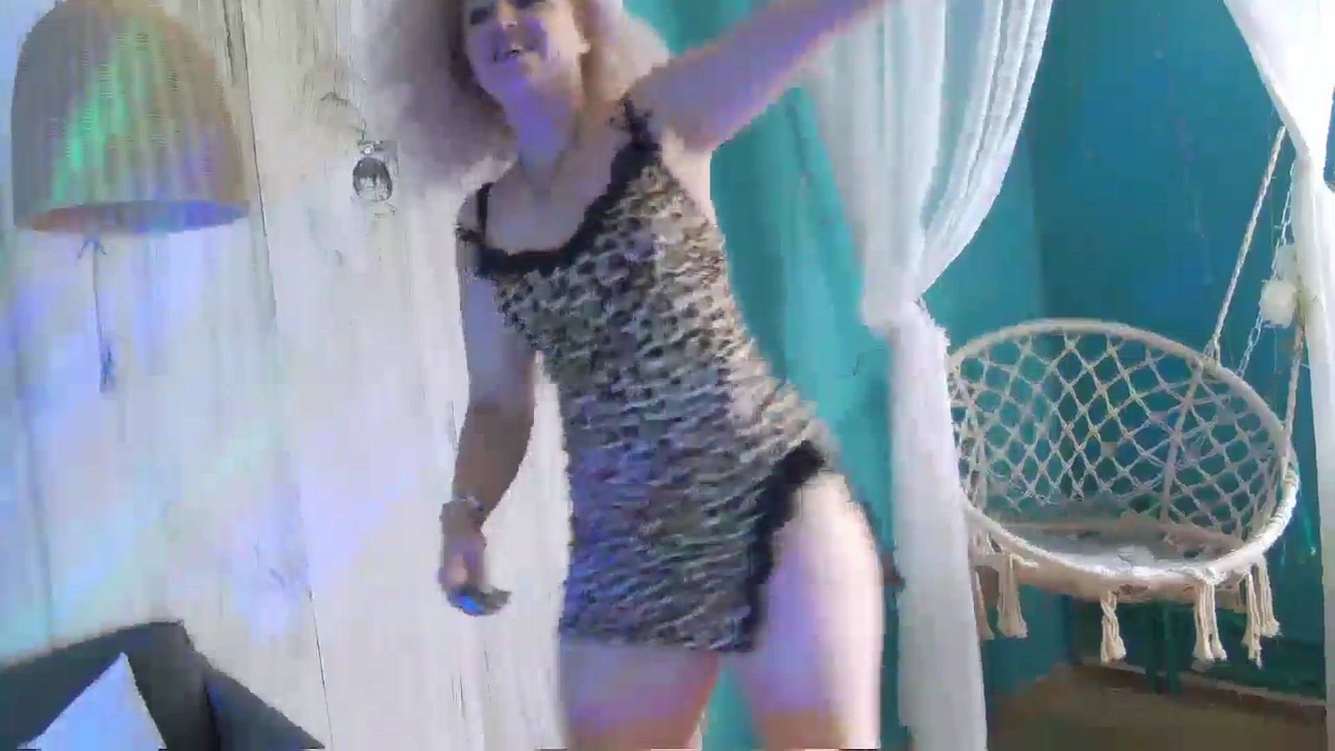Gallery image thumbnail from SassyKate's myfreecams stream on, 06/21/2024, 11:57 image 4 of 20