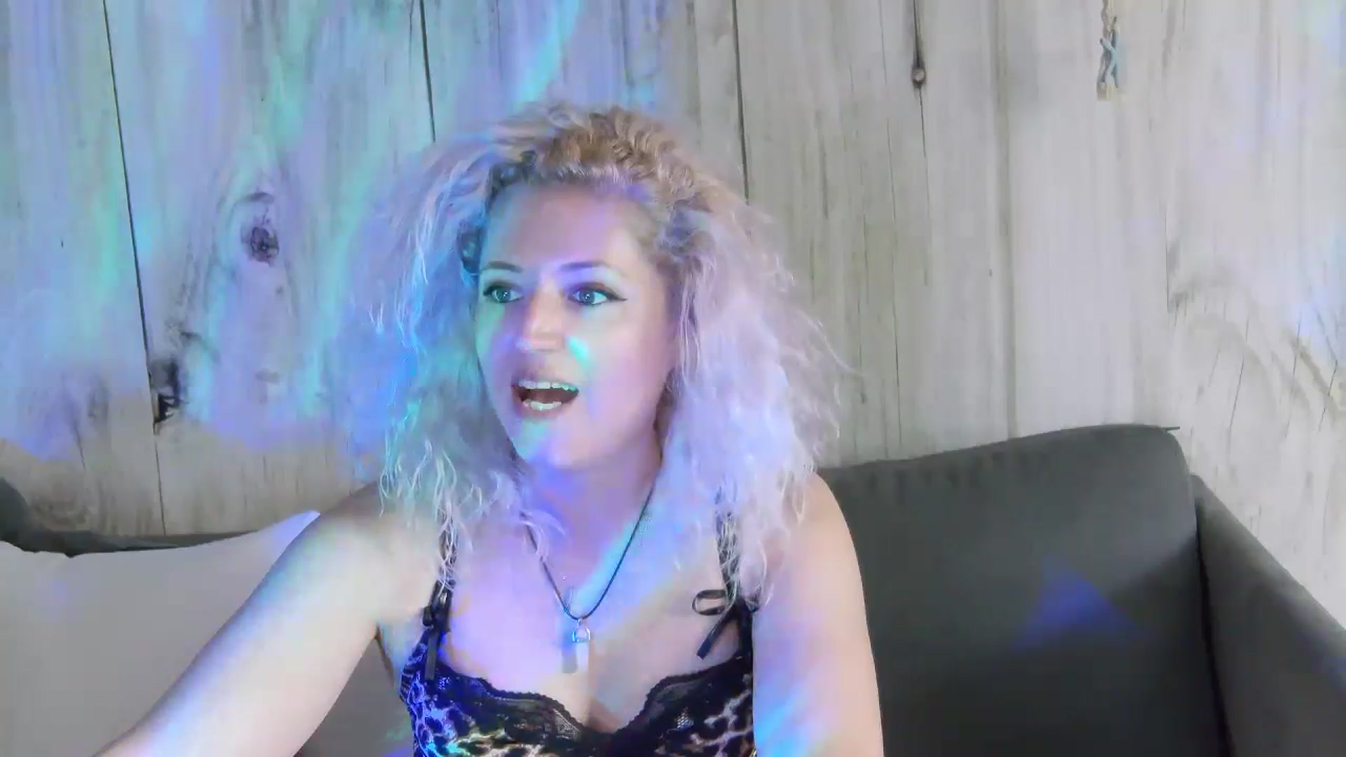 Gallery image thumbnail from SassyKate's myfreecams stream on, 06/21/2024, 11:57 image 11 of 20