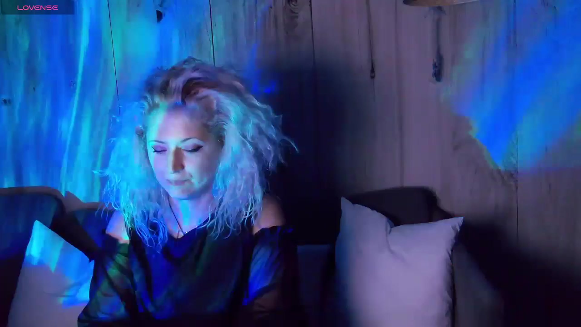 Gallery image thumbnail from SassyKate's myfreecams stream on, 06/23/2024, 19:37 image 12 of 20