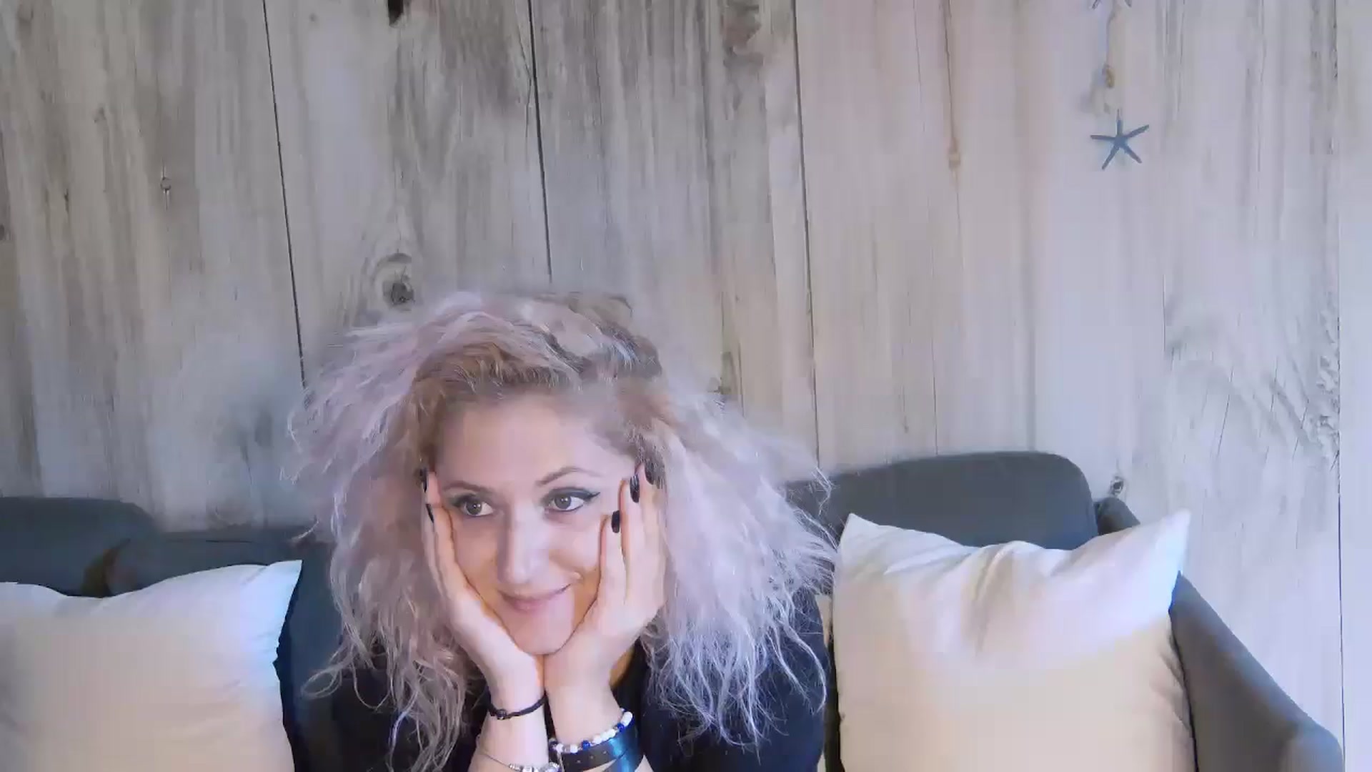 Gallery image thumbnail from SassyKate's myfreecams stream on, 07/07/2024, 12:53 image 10 of 20