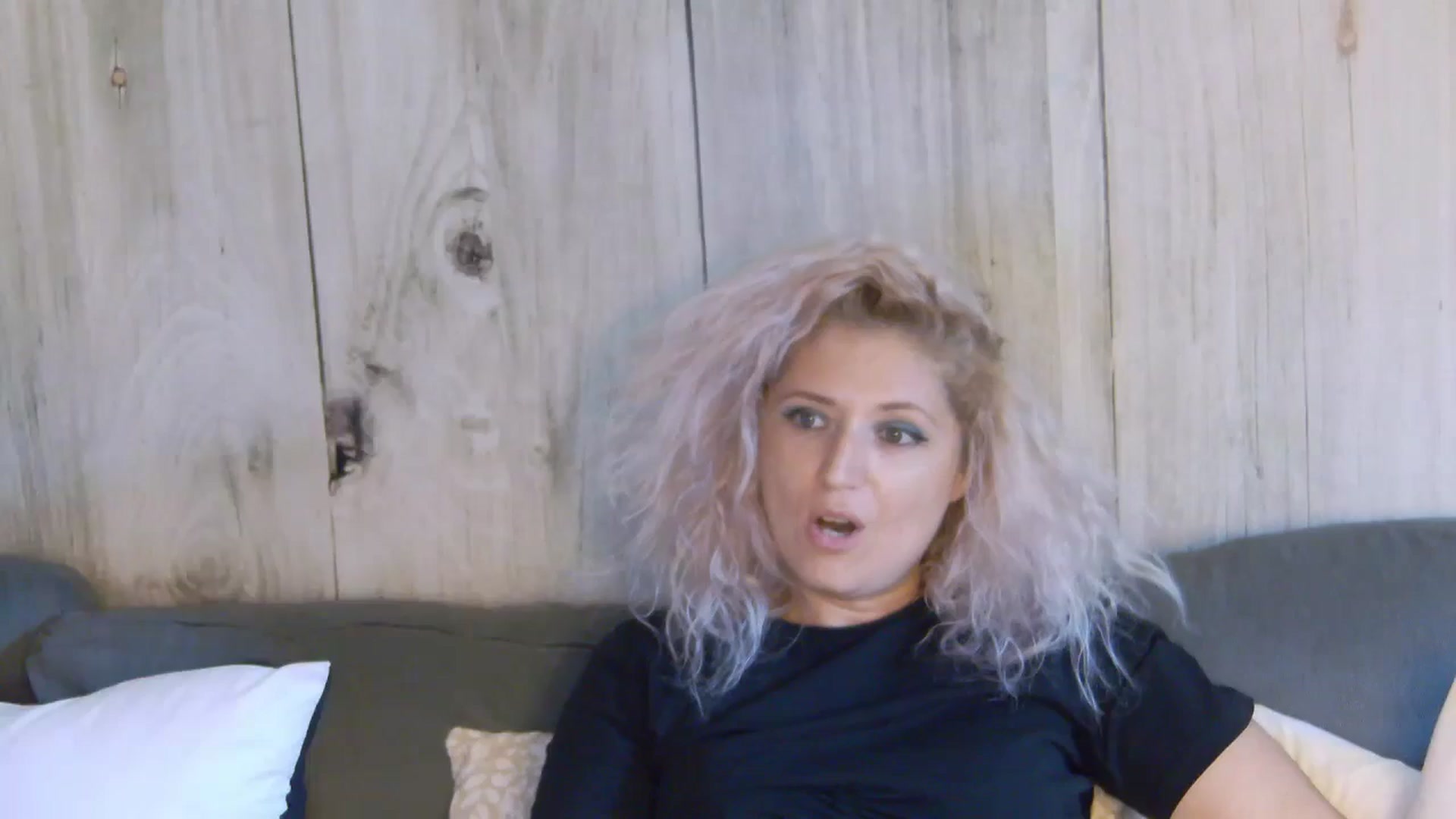 Gallery image thumbnail from SassyKate's myfreecams stream on, 07/07/2024, 12:53 image 16 of 20
