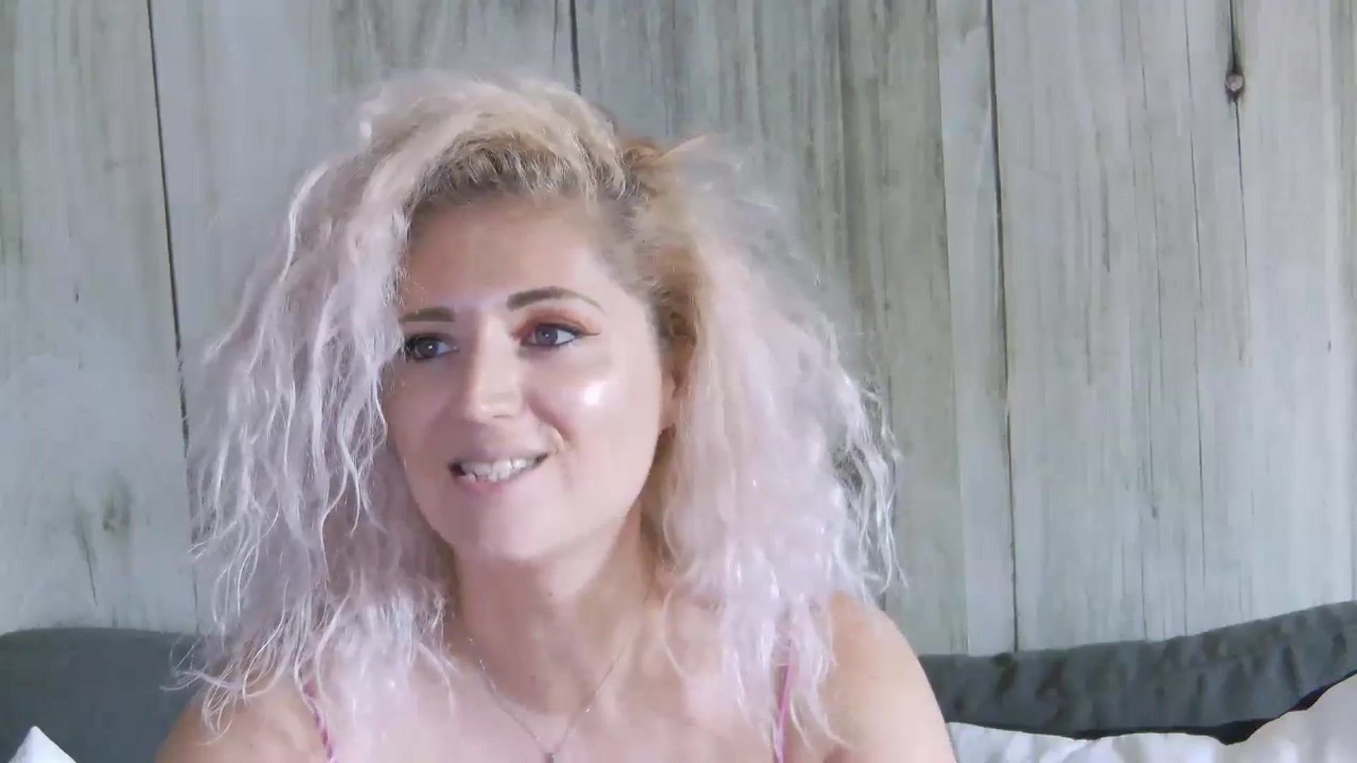 Gallery image thumbnail from SassyKate's myfreecams stream on, 07/14/2024, 12:23 image 5 of 20