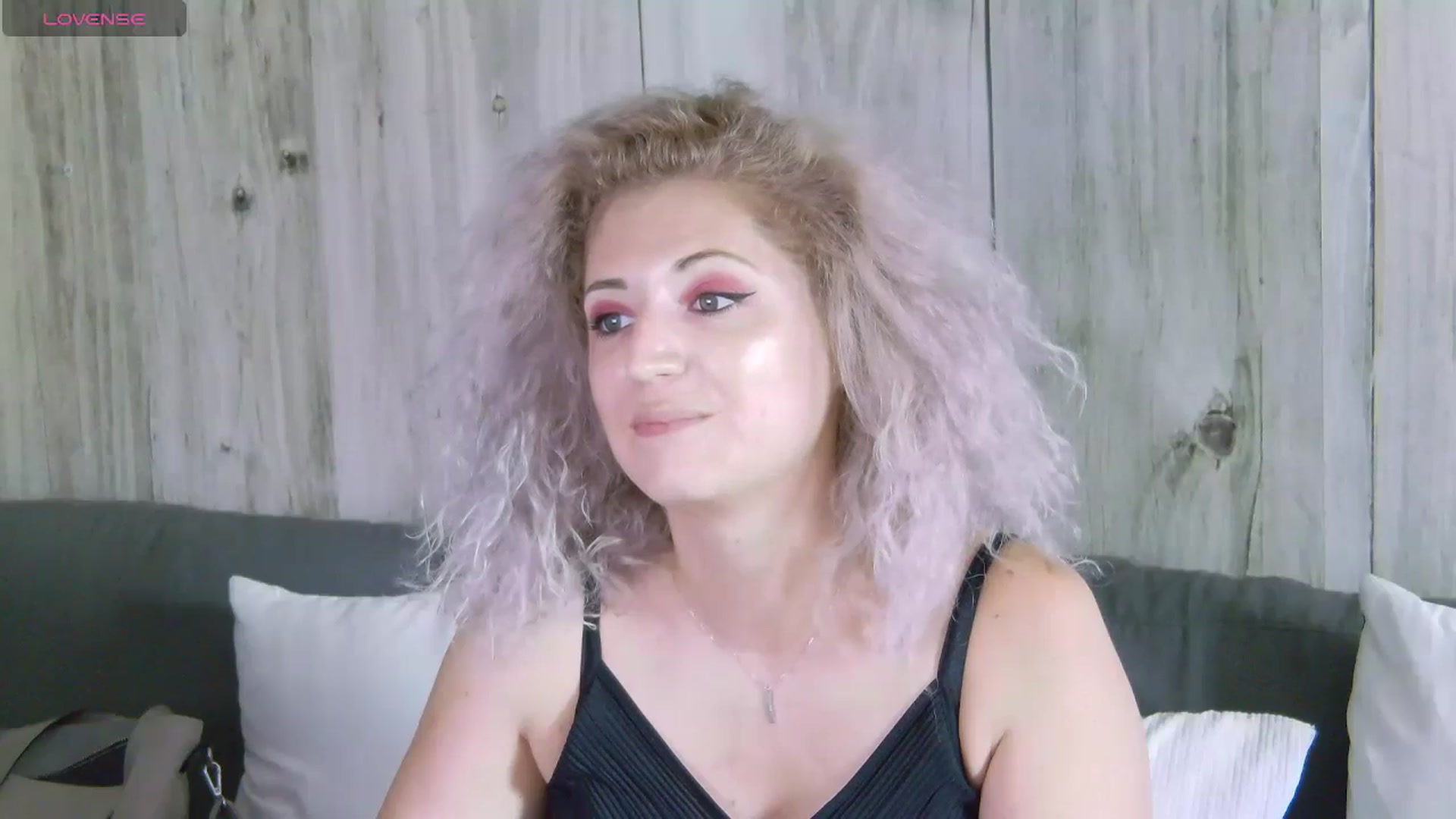 Gallery image thumbnail from SassyKate's myfreecams stream on, 07/18/2024, 12:34 image 19 of 20