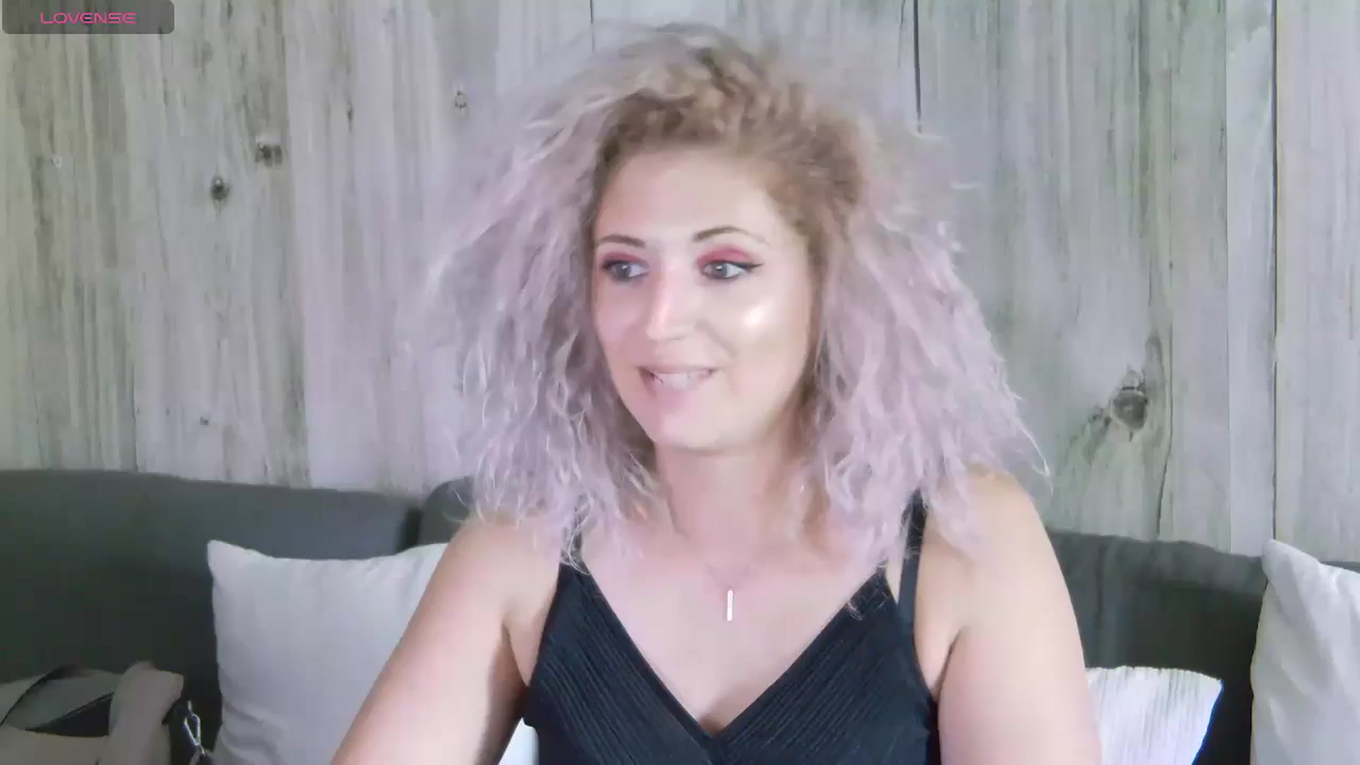 Gallery image thumbnail from SassyKate's myfreecams stream on, 07/18/2024, 12:34 image 17 of 20