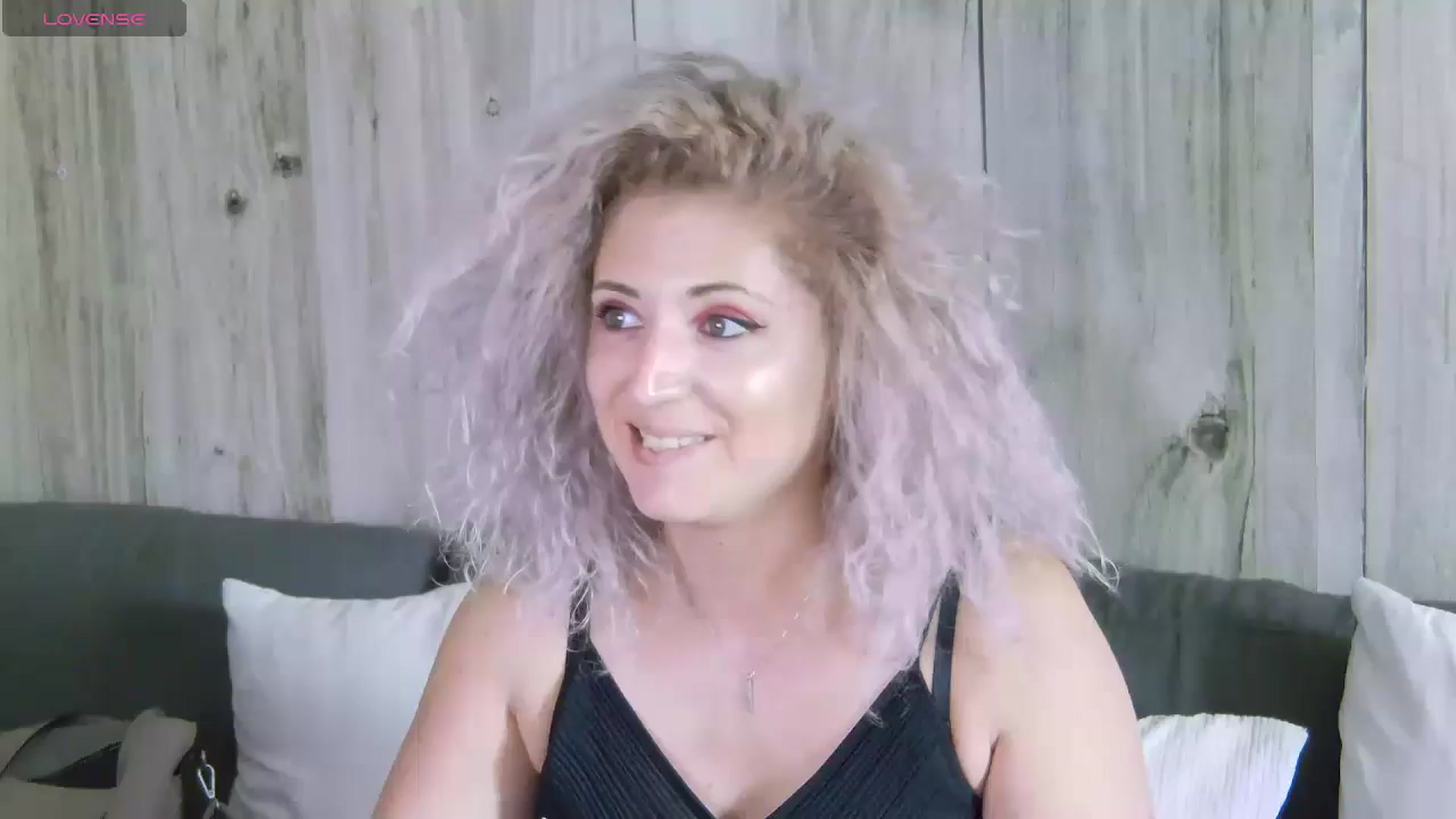 Gallery image thumbnail from SassyKate's myfreecams stream on, 07/18/2024, 12:34 image 16 of 20