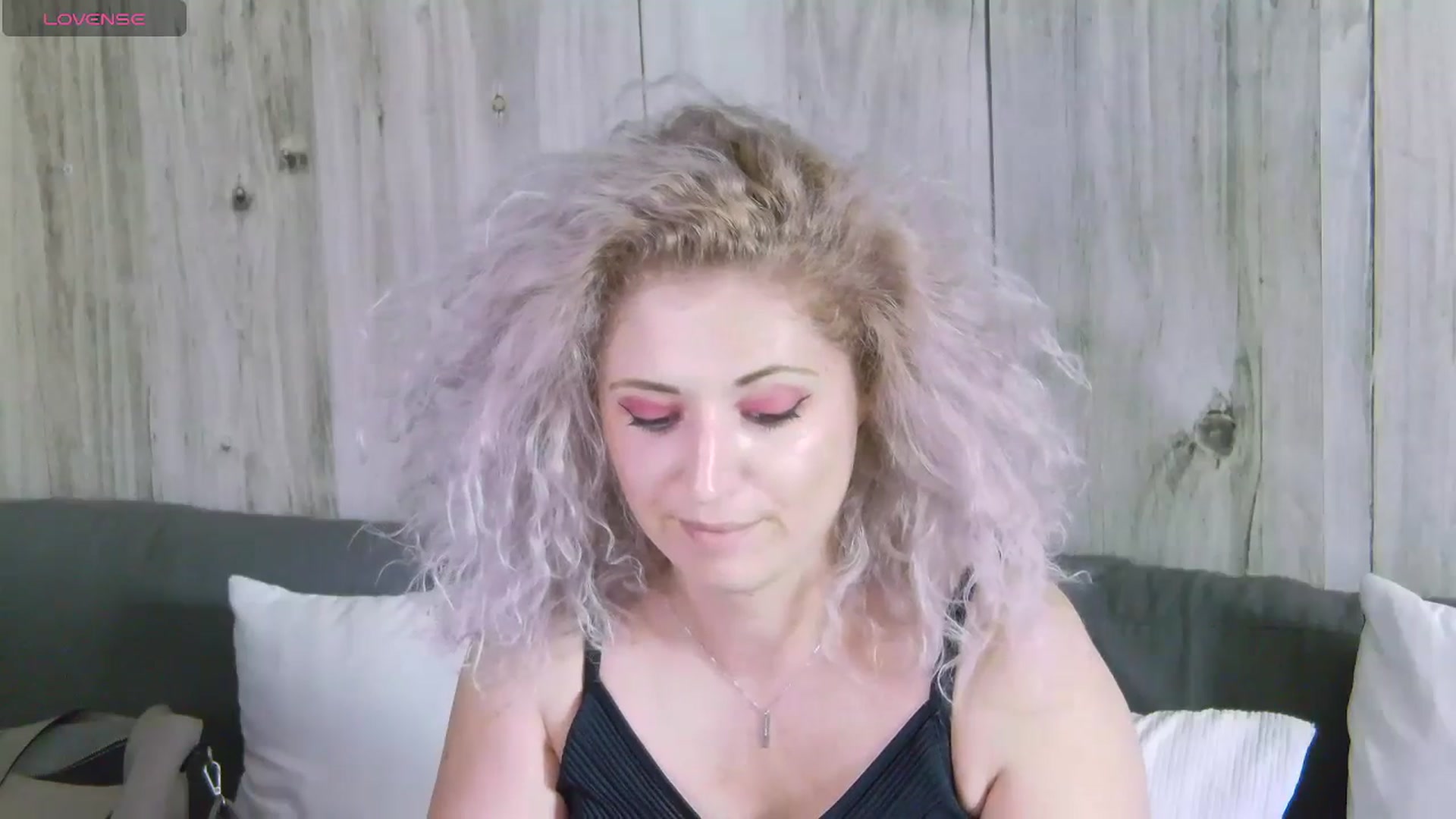 Gallery image thumbnail from SassyKate's myfreecams stream on, 07/18/2024, 12:34 image 18 of 20