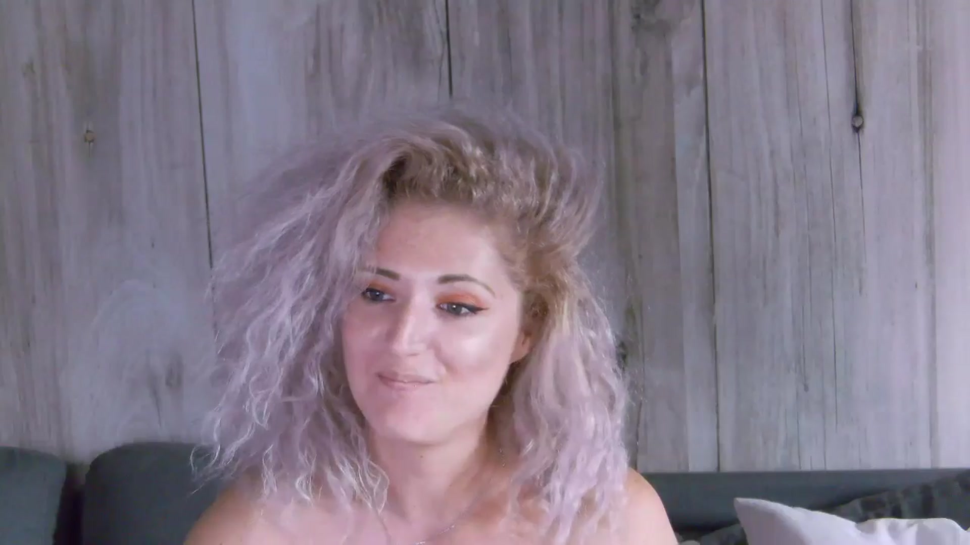Gallery image thumbnail from SassyKate's myfreecams stream on, 07/21/2024, 13:59 image 18 of 20