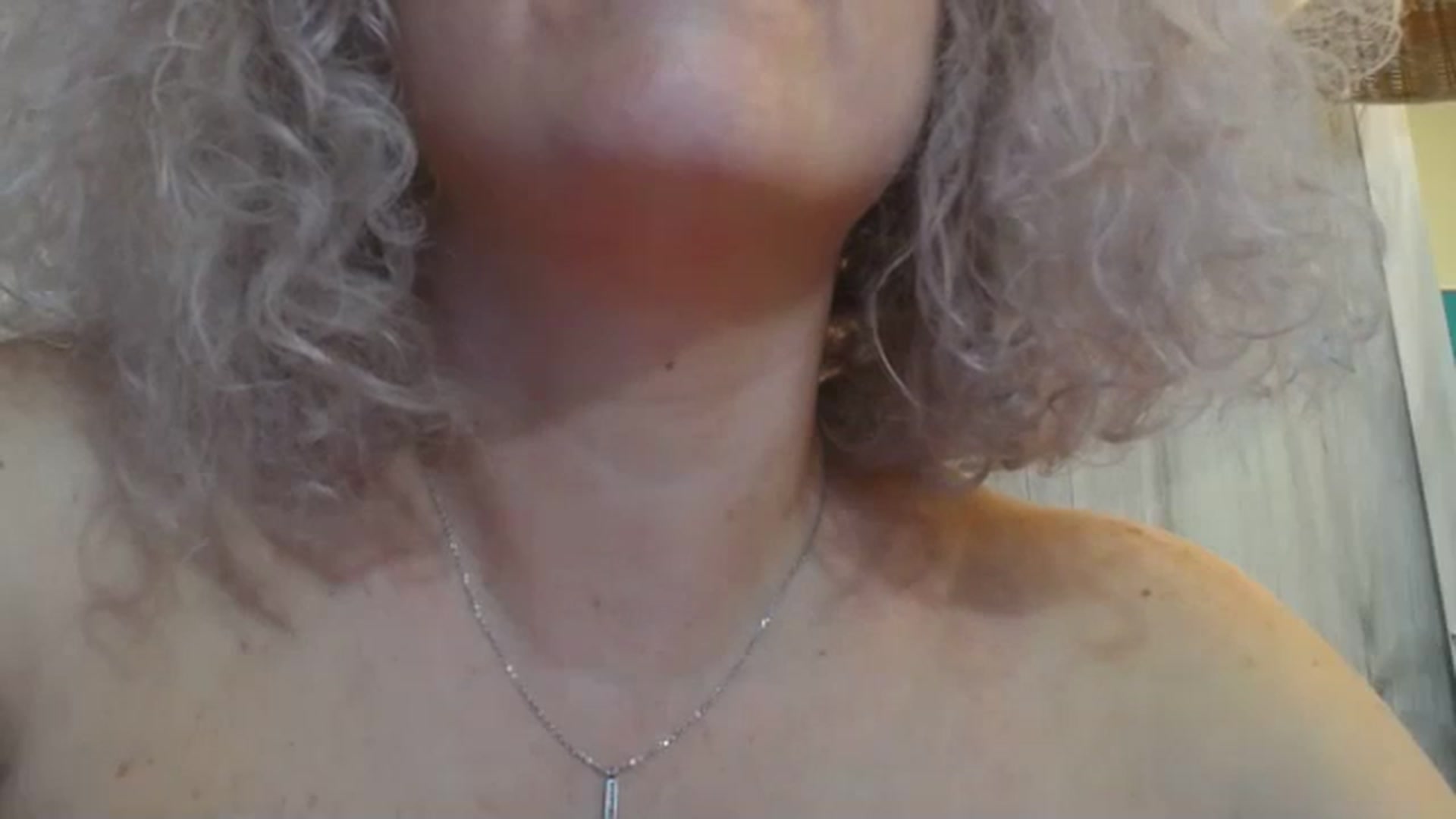 Gallery image thumbnail from SassyKate's myfreecams stream on, 11/19/2024, 24:40 image 15 of 20