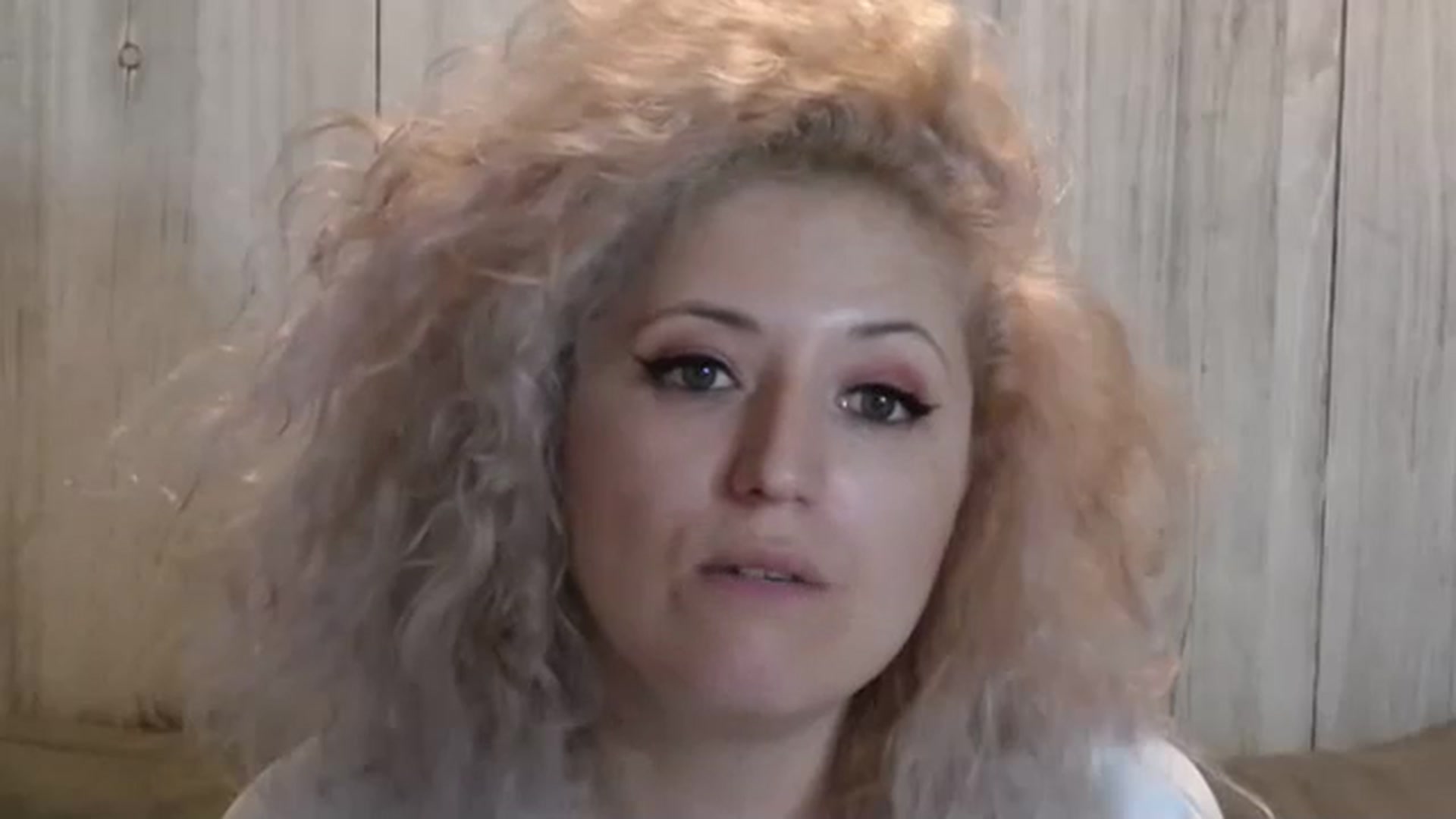 Gallery image thumbnail from SassyKate's myfreecams stream on, 05/20/2025, 24:50 image 19 of 20