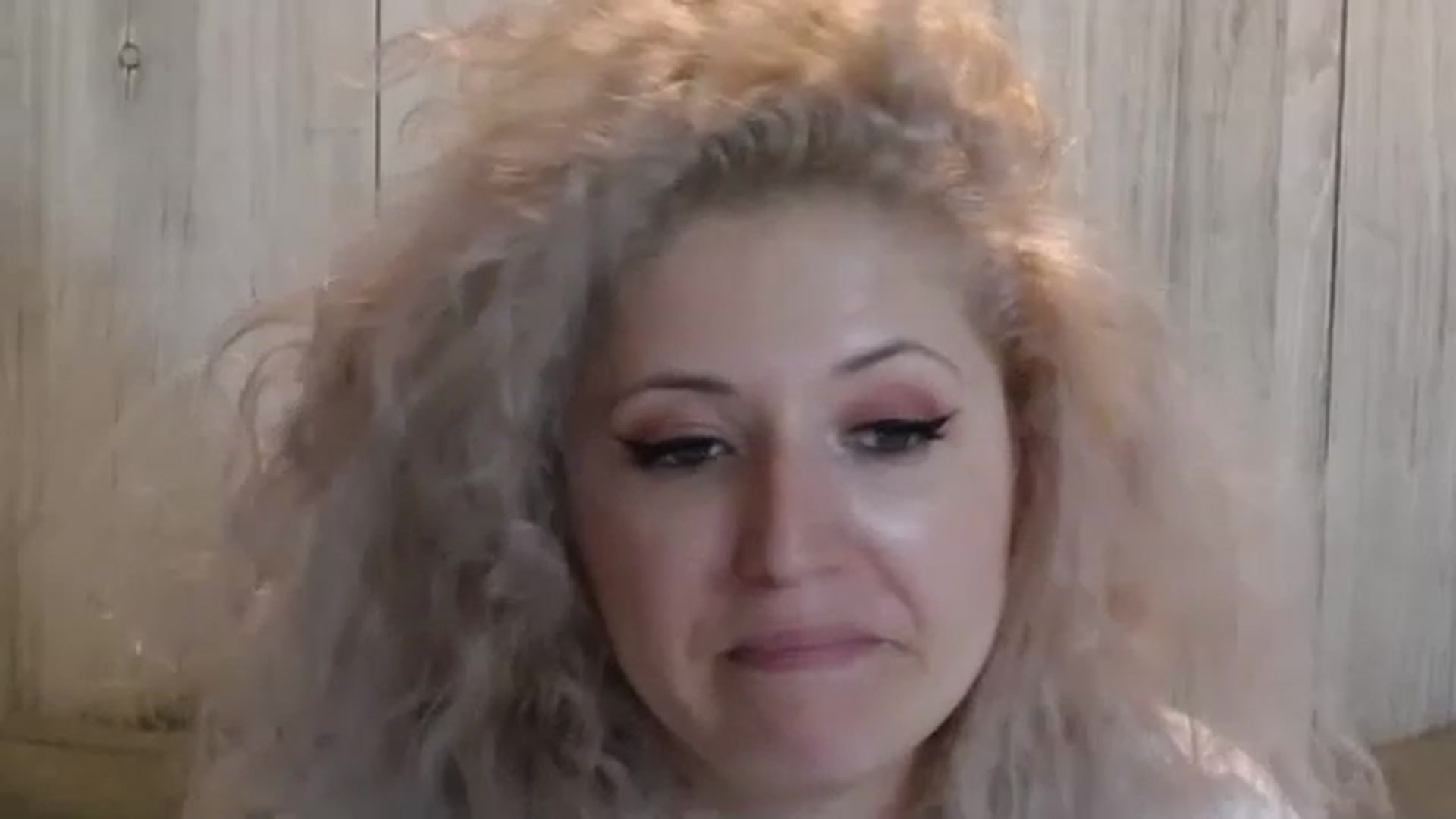 Gallery image thumbnail from SassyKate's myfreecams stream on, 05/20/2025, 24:50 image 20 of 20