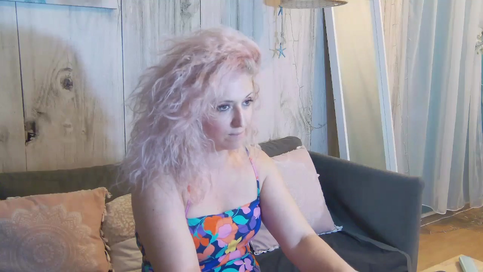 Gallery image thumbnail from SassyKate's myfreecams stream on, 08/16/2025, 19:27 image 20 of 20