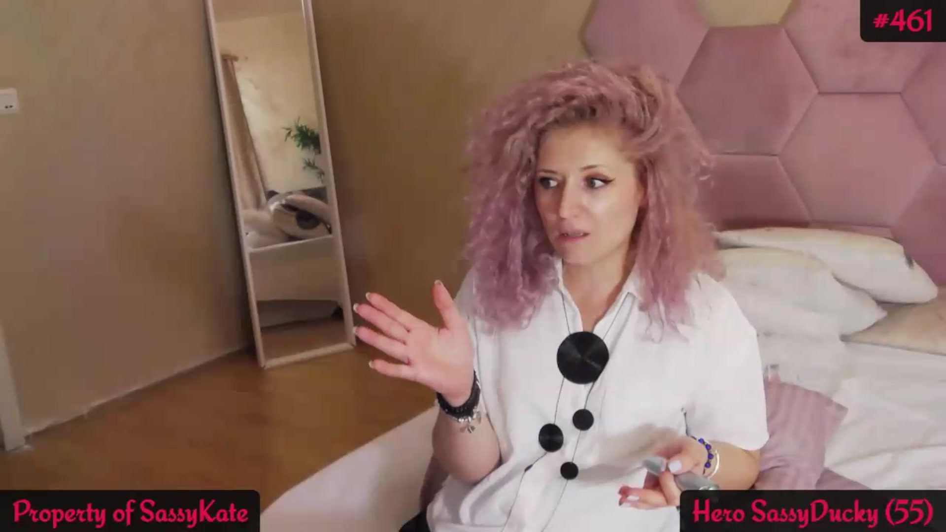 Gallery image thumbnail from SassyKate's myfreecams stream on, 06/29/2026, 01:47 image 16 of 20