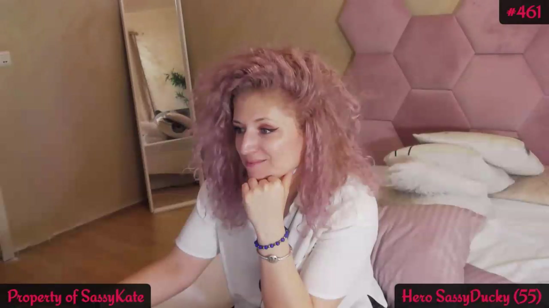 Gallery image thumbnail from SassyKate's myfreecams stream on, 06/29/2026, 01:47 image 15 of 20