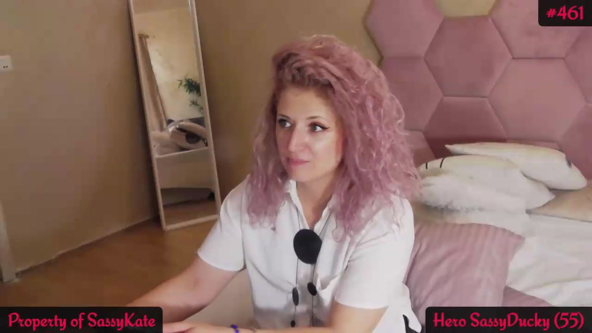 Gallery image thumbnail from SassyKate's myfreecams stream on, 06/29/2026, 01:47 image 17 of 20