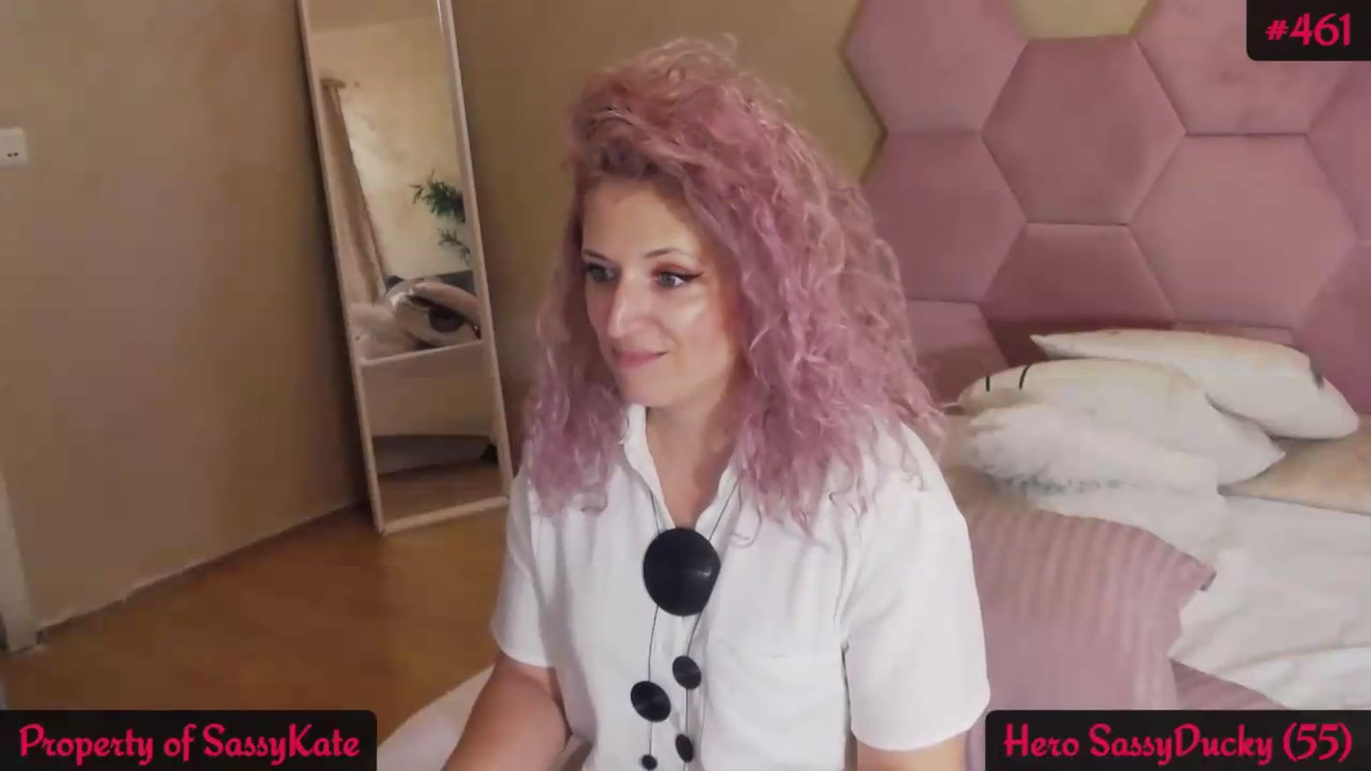 Gallery image thumbnail from SassyKate's myfreecams stream on, 06/29/2026, 01:47 image 14 of 20