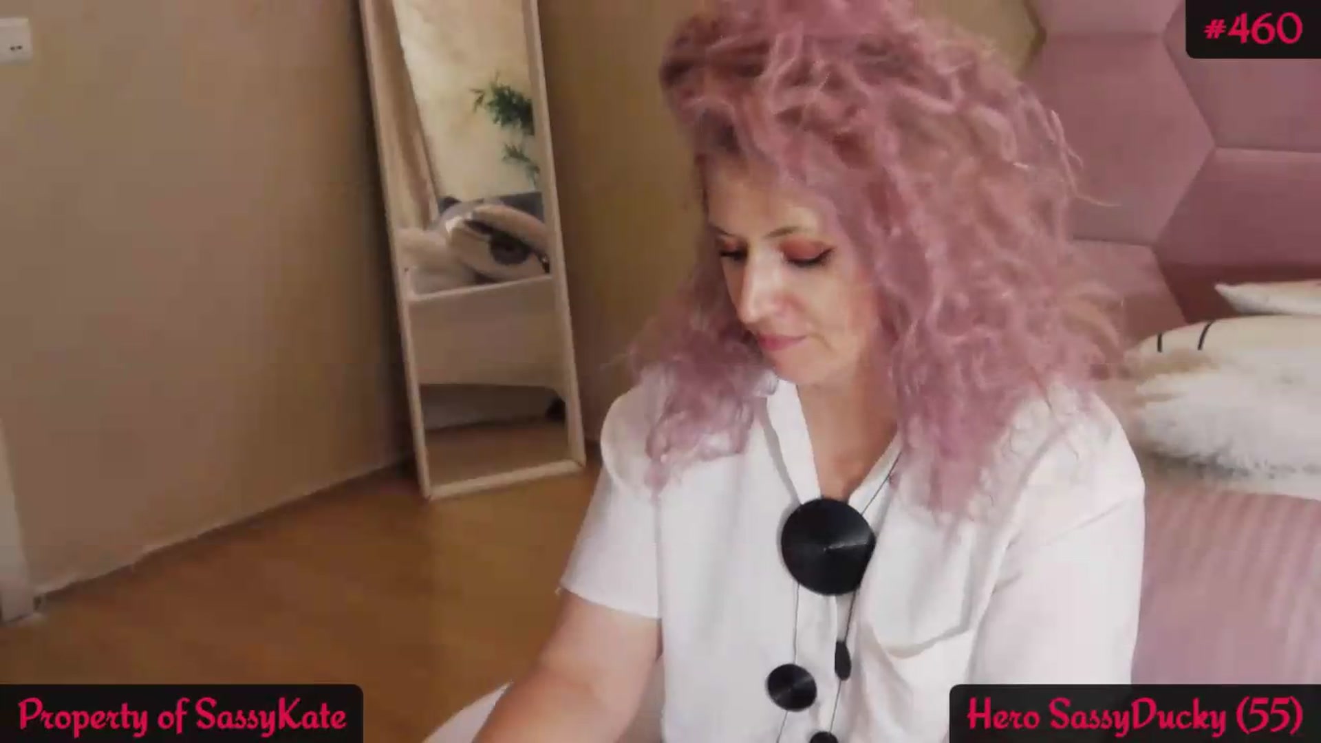 Gallery image thumbnail from SassyKate's myfreecams stream on, 06/29/2026, 01:47 image 9 of 20