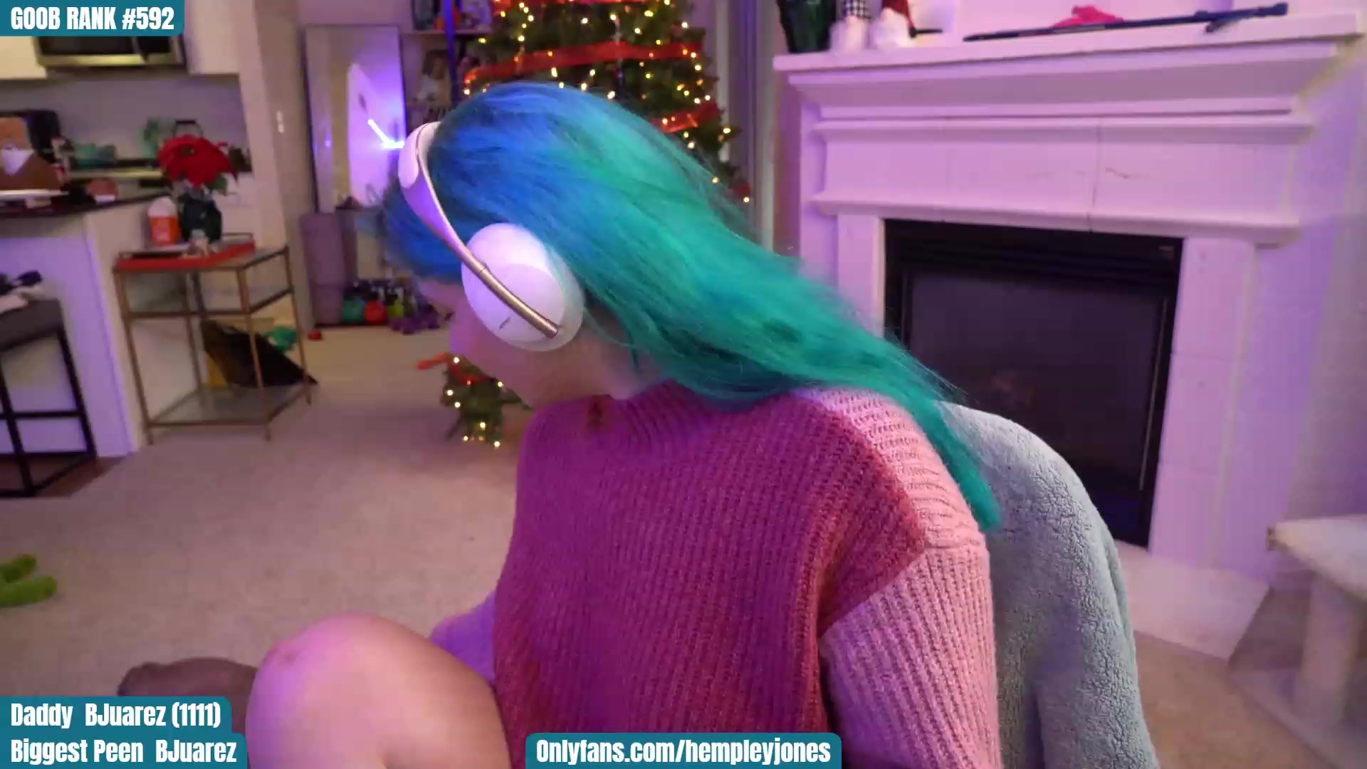 Gallery image thumbnail from SassyMcFucker's myfreecams stream on, 12/10/2022, 23:28 image 11 of 20