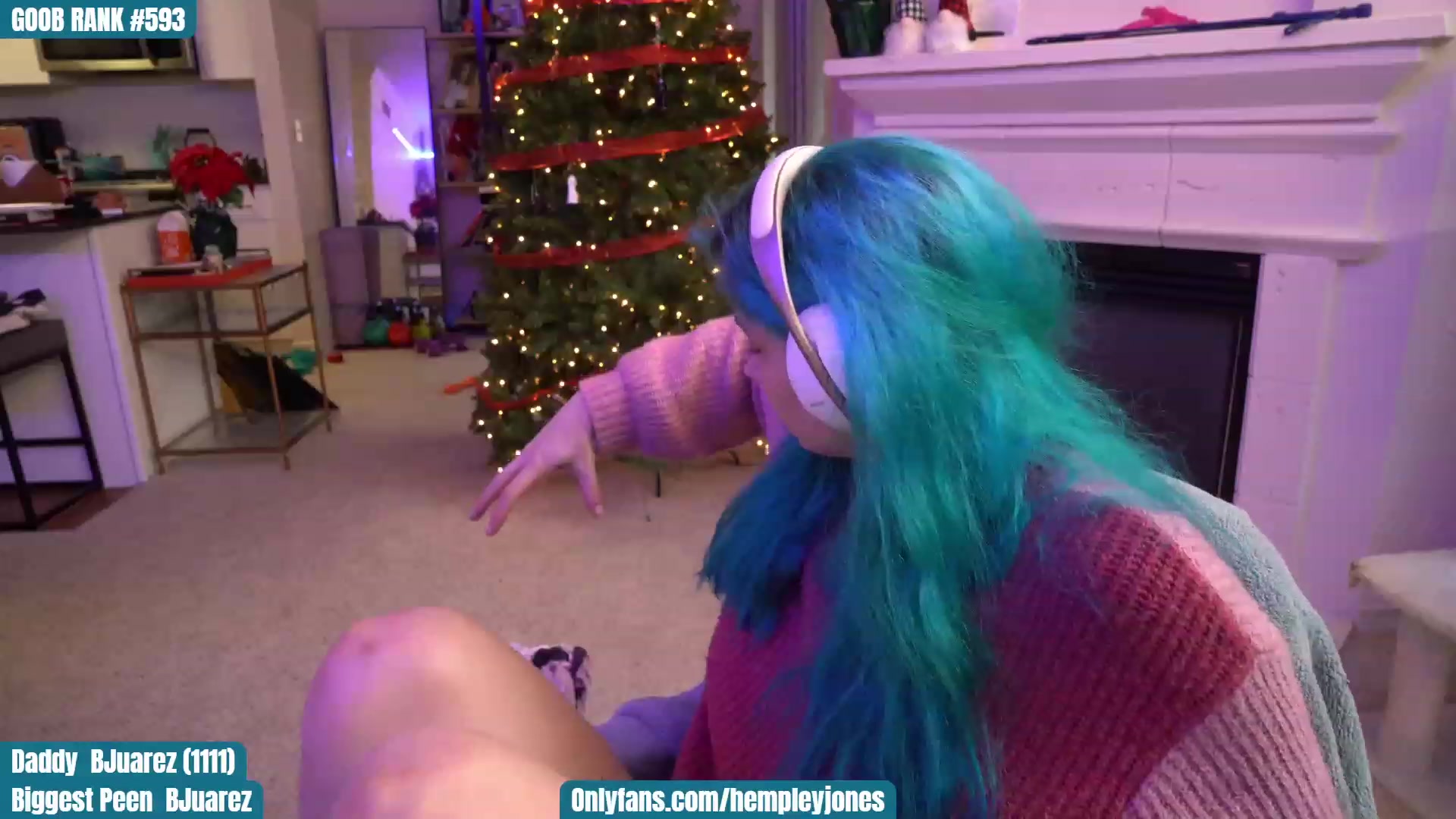 Gallery image thumbnail from SassyMcFucker's myfreecams stream on, 12/10/2022, 23:28 image 12 of 20