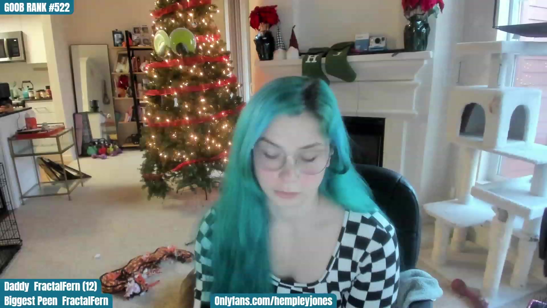 Gallery image thumbnail from SassyMcFucker's myfreecams stream on, 12/17/2022, 24:10 image 3 of 20