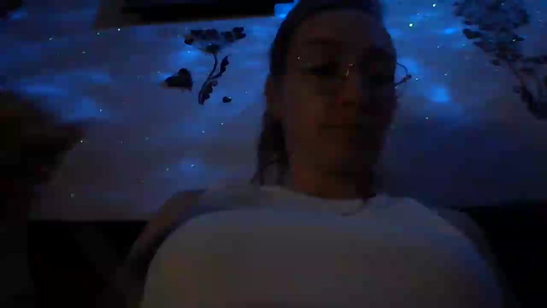 Gallery image thumbnail from SassyOwl's myfreecams stream on, 06/10/2026, 19:17 image 1 of 20