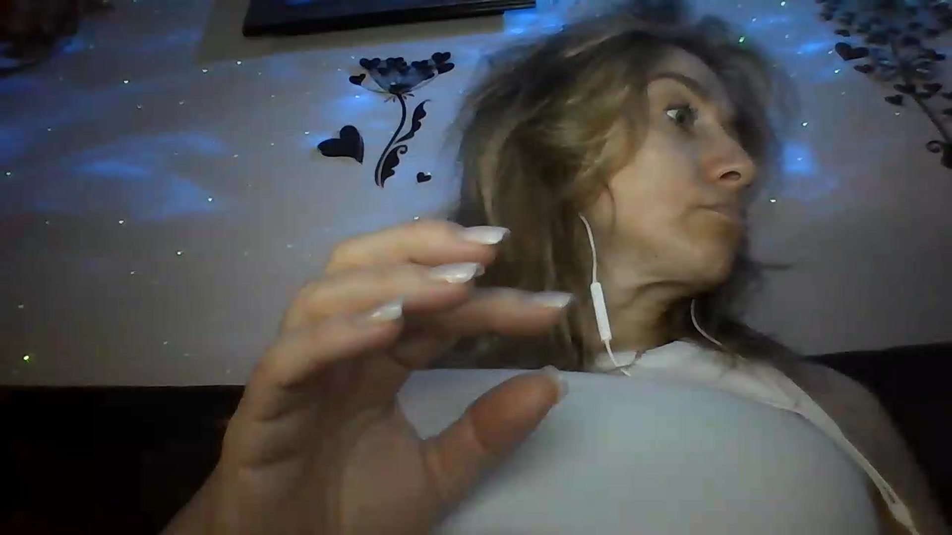 Gallery image thumbnail from SassyOwl's myfreecams stream on, 06/10/2026, 19:17 image 14 of 20