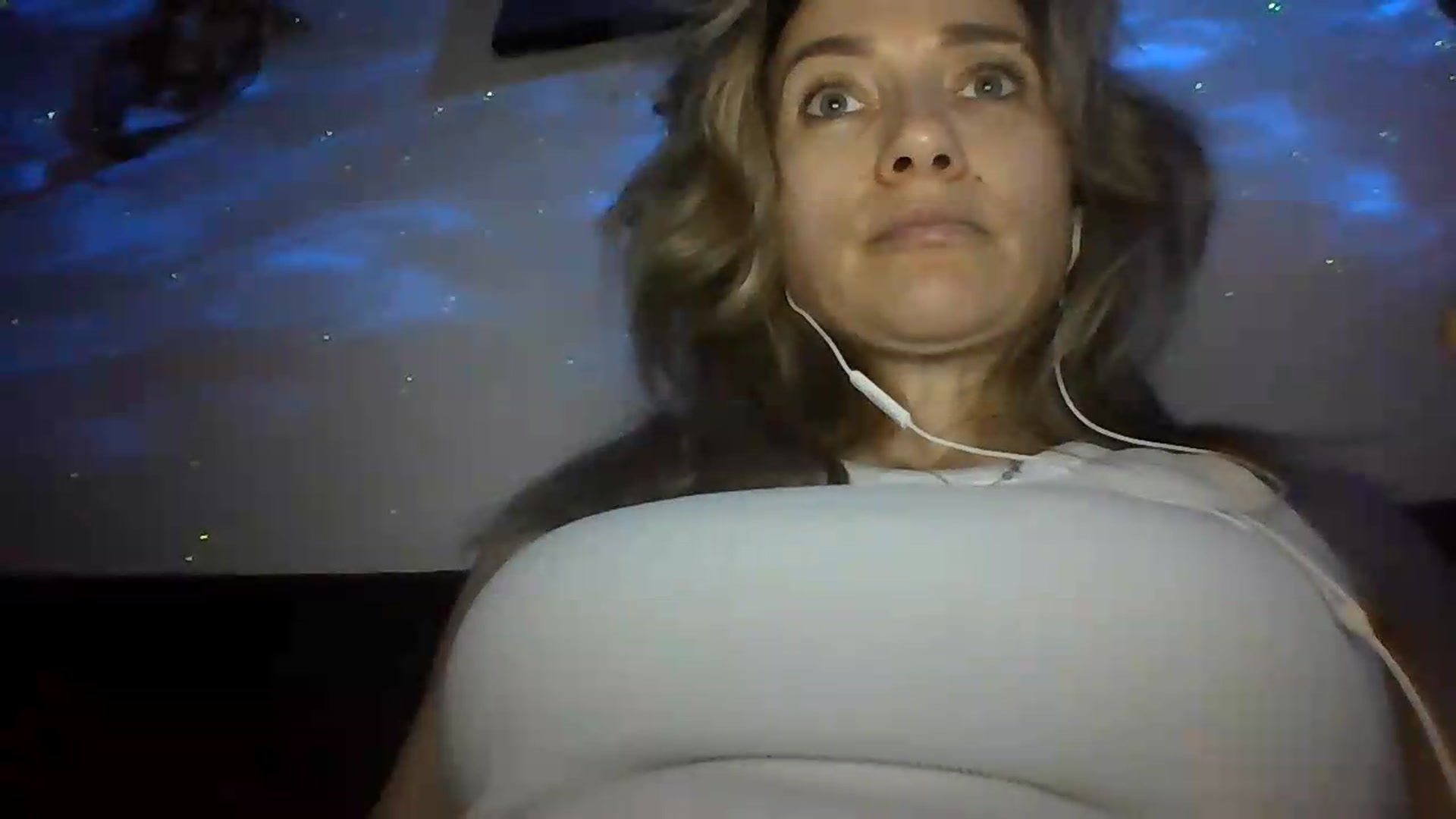 Gallery image thumbnail from SassyOwl's myfreecams stream on, 06/10/2026, 19:17 image 19 of 20