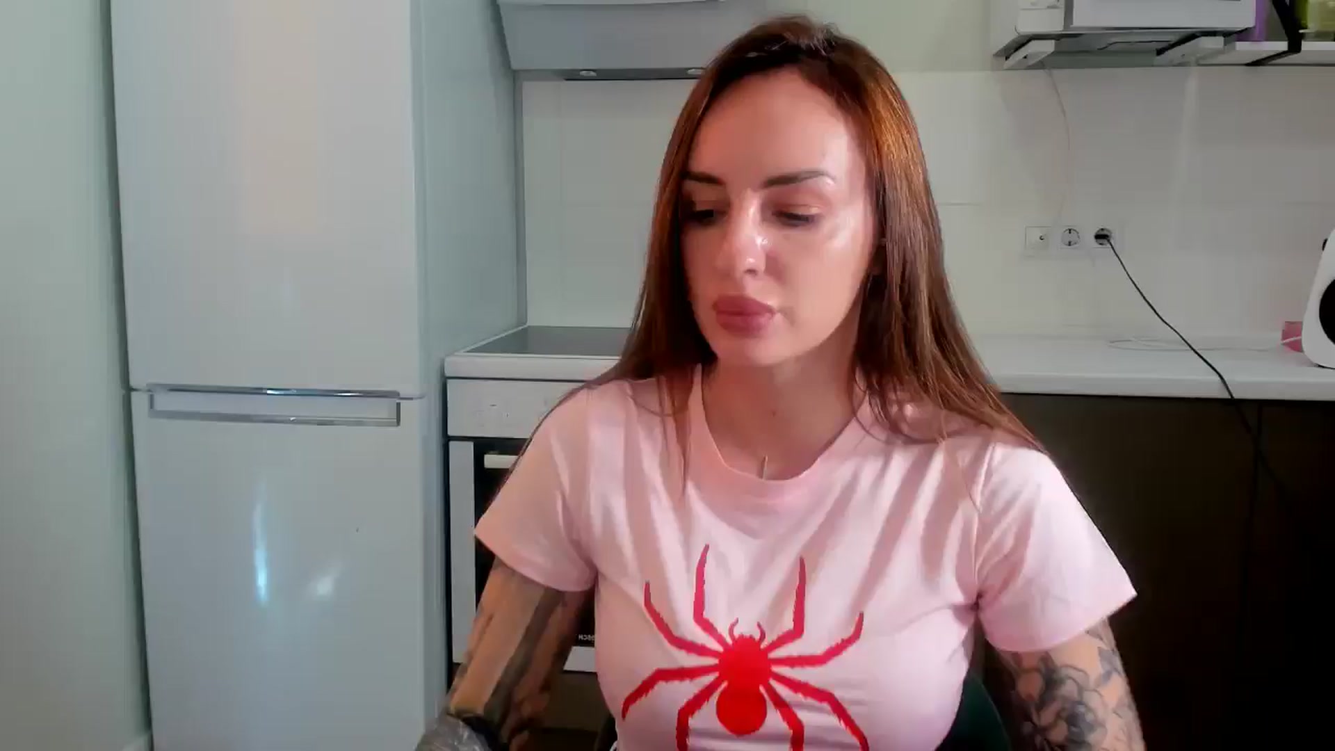 Gallery image thumbnail from SassyPants111's myfreecams stream on, 04/05/2026, 10:18 image 17 of 20