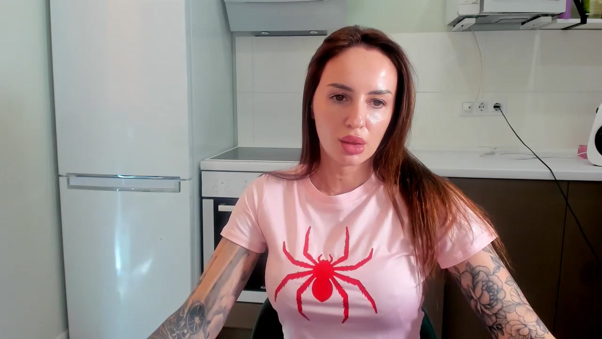 Gallery image thumbnail from SassyPants111's myfreecams stream on, 04/05/2026, 12:40 image 18 of 20