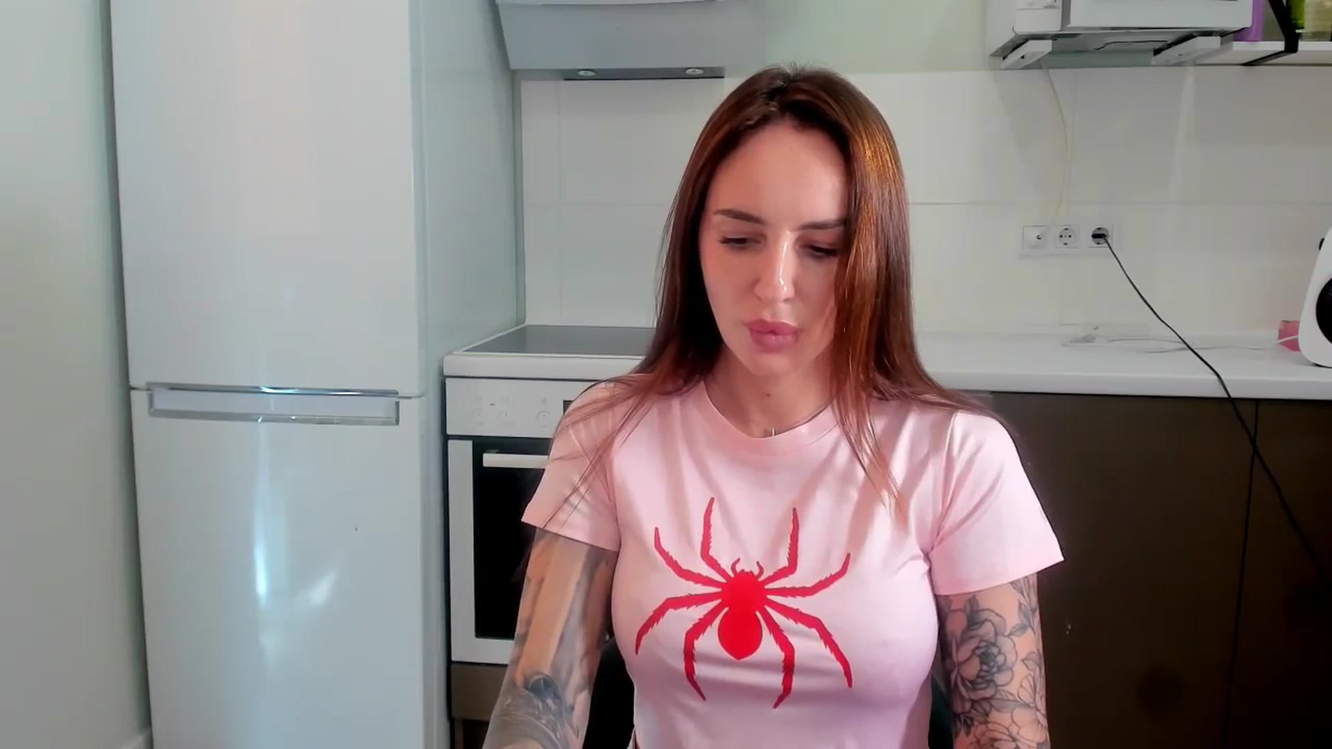 Gallery image thumbnail from SassyPants111's myfreecams stream on, 04/05/2026, 12:40 image 16 of 20