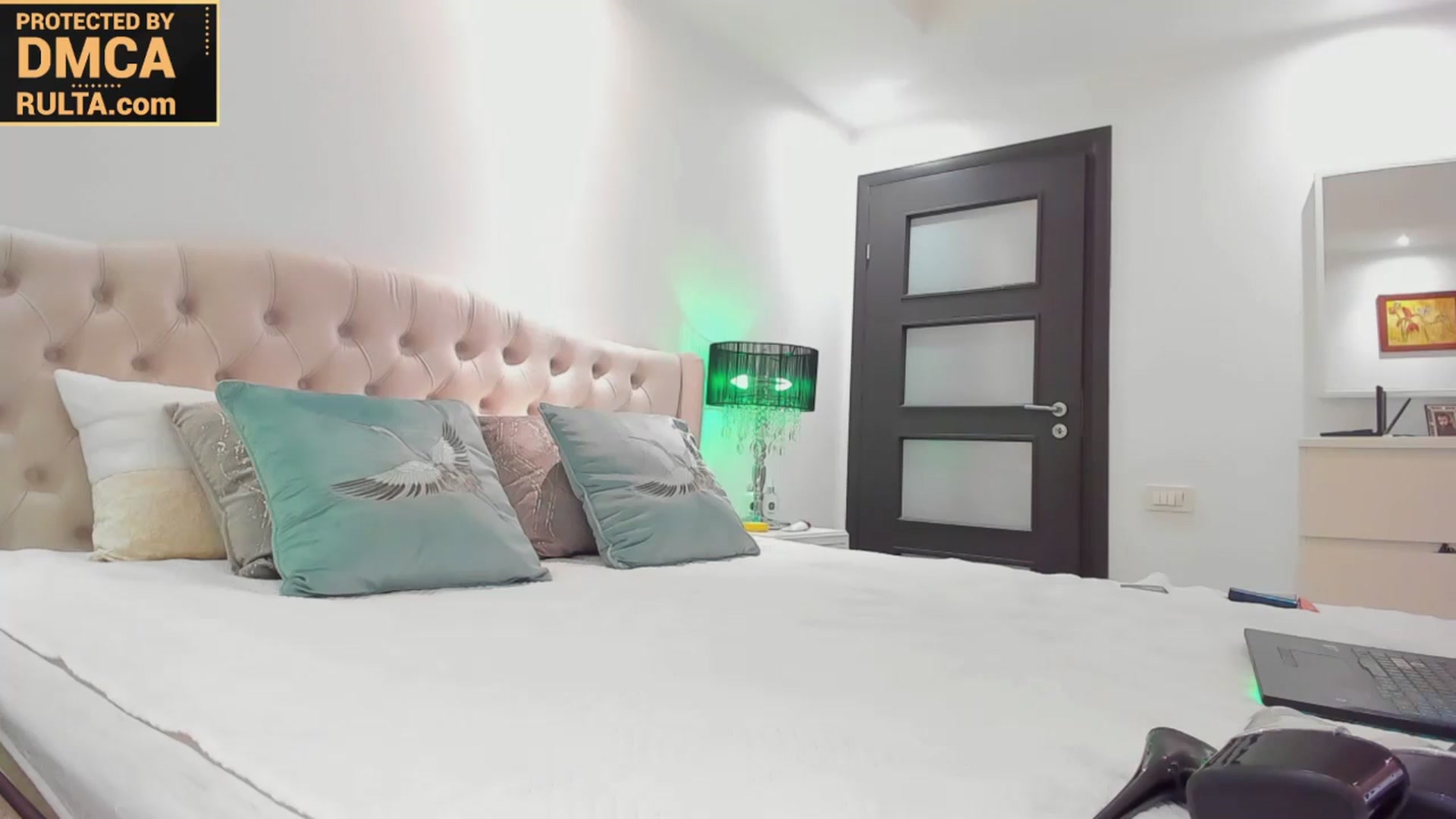 Gallery image thumbnail from SassyR's myfreecams stream on, 02/27/2024, 16:19 image 6 of 20