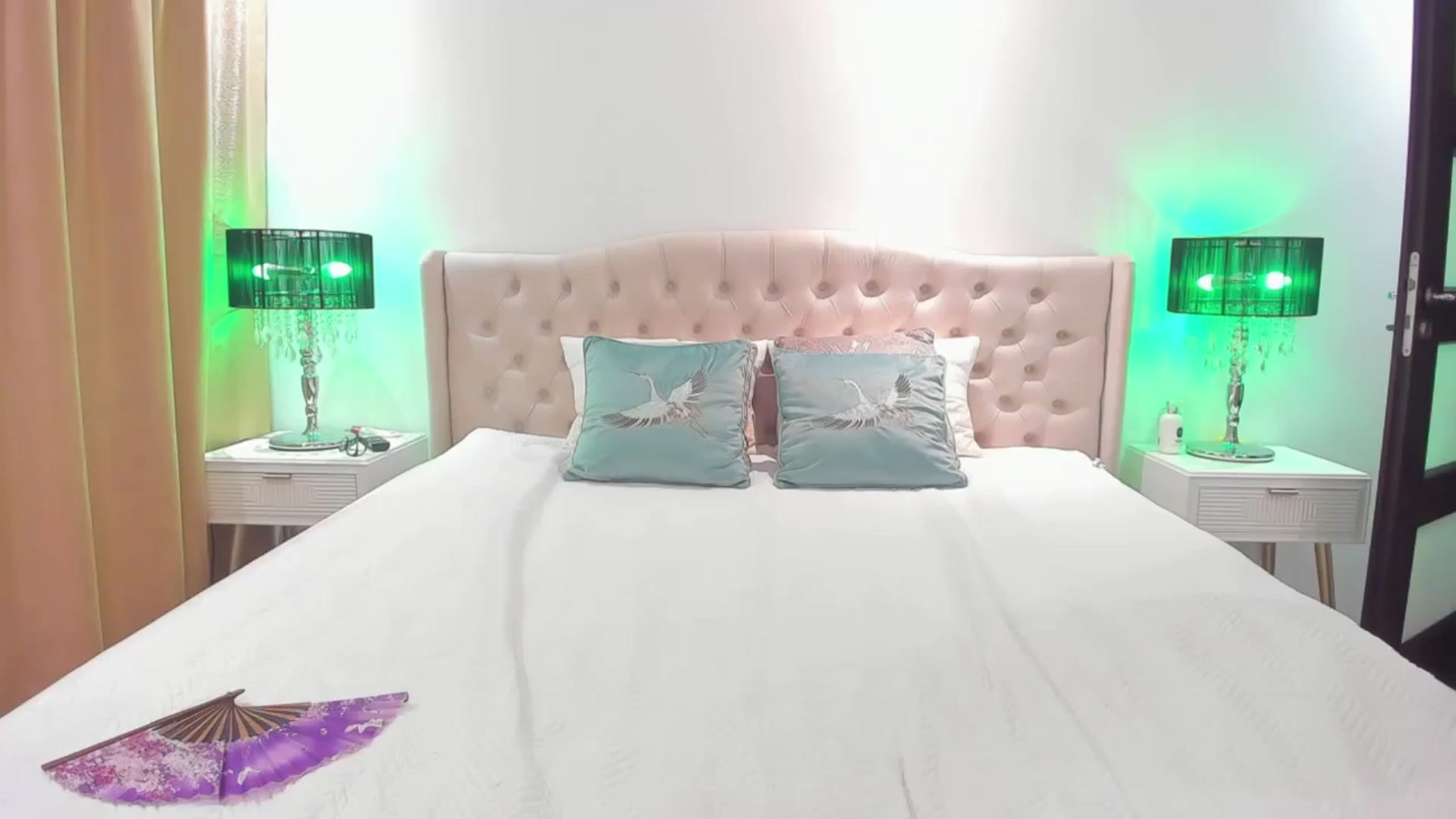 Gallery image thumbnail from SassyR's myfreecams stream on, 07/20/2024, 22:01 image 17 of 20